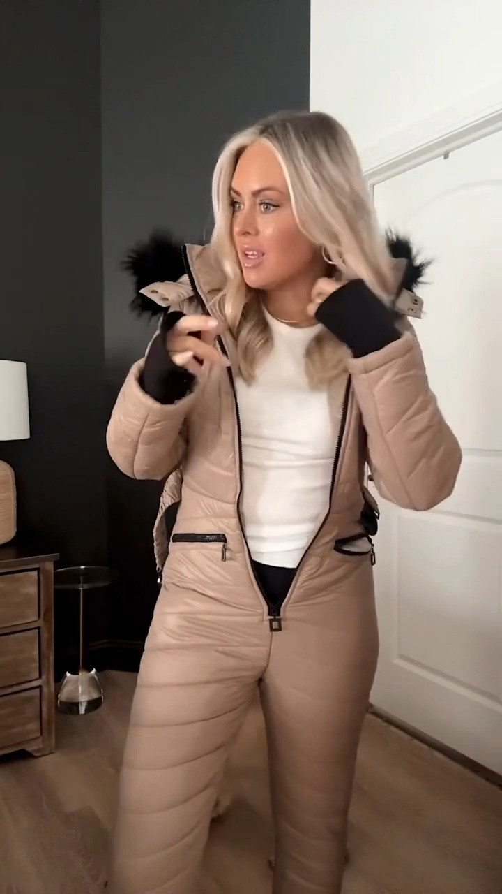 Best seller! I sized up to a medium. Amazon snow/ski onesie! Great option that won’t break the bank! 
Shade: khaki (appears lighter onlin
I have a few colors and live in Chicago and have had no issues! Been sledding in mine too! ❄️🤍

Winter gear. Snowsuit. Snow onesie. Cold weather. Jacket. Outerwear. 

#LTKHoliday #LTKGiftGuide