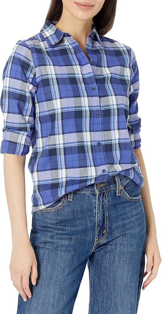 Amazon Essentials Women's Classic-Fit Long-Sleeve Lightweight Plaid Flannel Shirt | Amazon (US)
