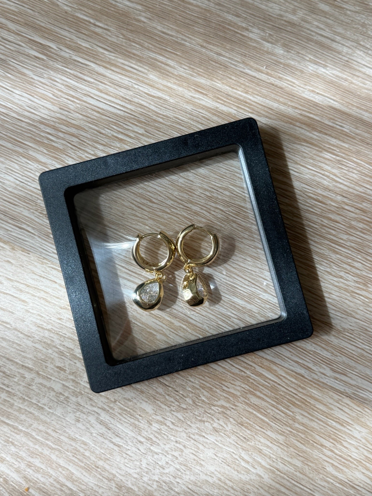 Love these gold drop earrings // affordable jewelry

#LTKBeauty #LTKgrwm #LTKWorkwear