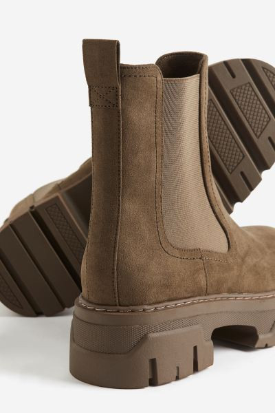 Chunky Chelsea Boots | H&M (US + CA)