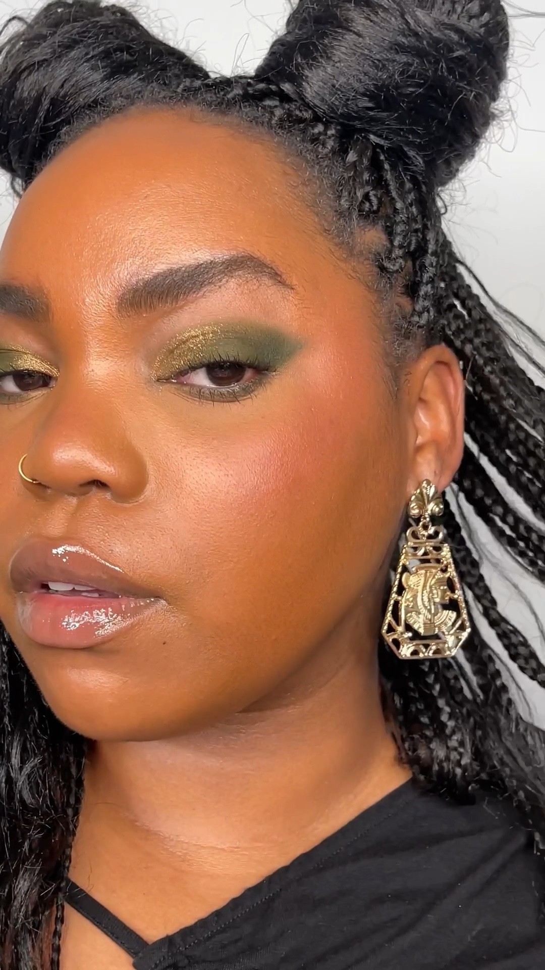 Testing out products from Urban Decay

#LTKbeauty #LTKwedding #LTKunder50