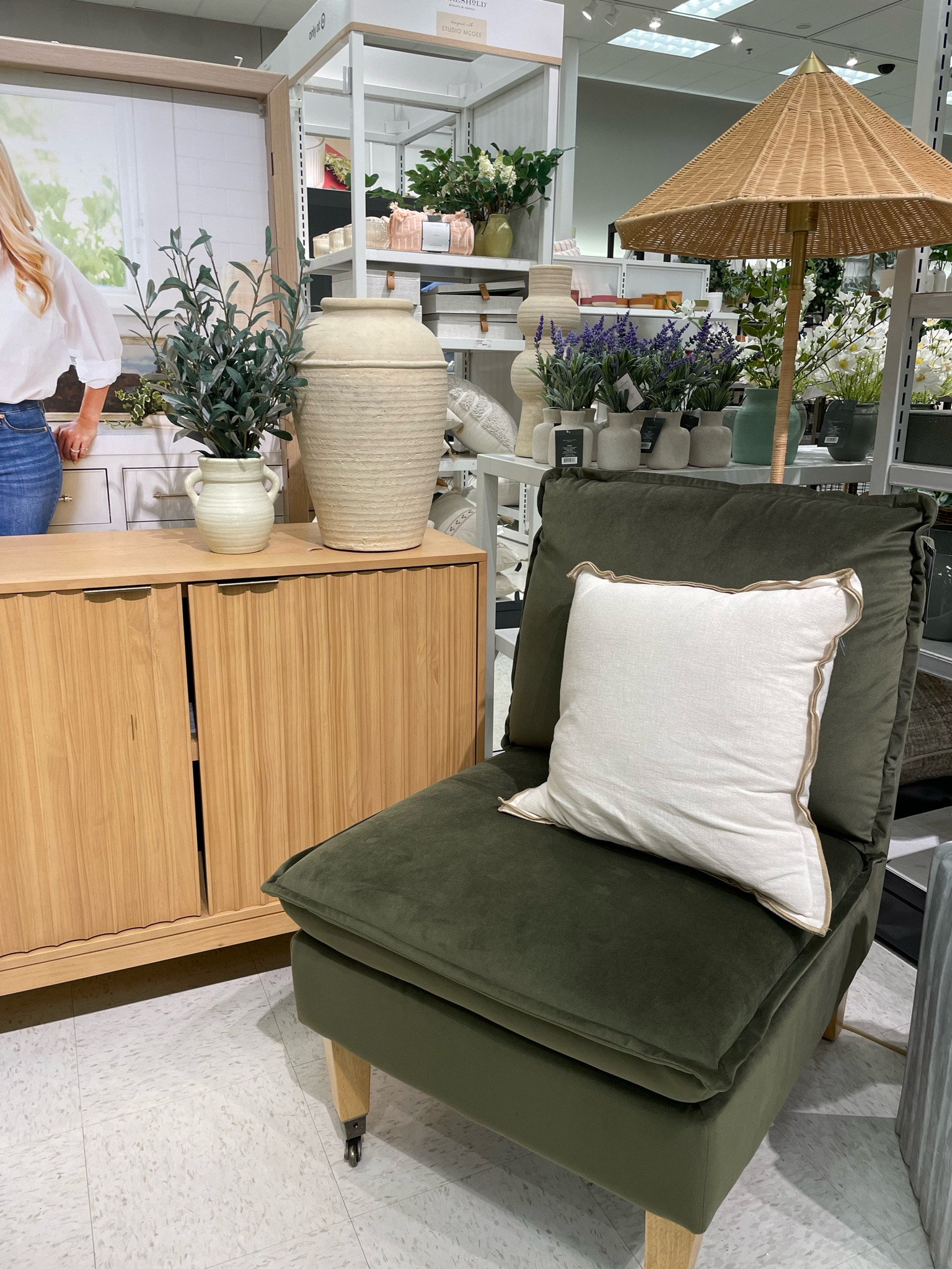 Loving this velvet accent chair from Target! 

Throw pillow, vase, home decor, faux greenery, floor lamp, console, living room decor