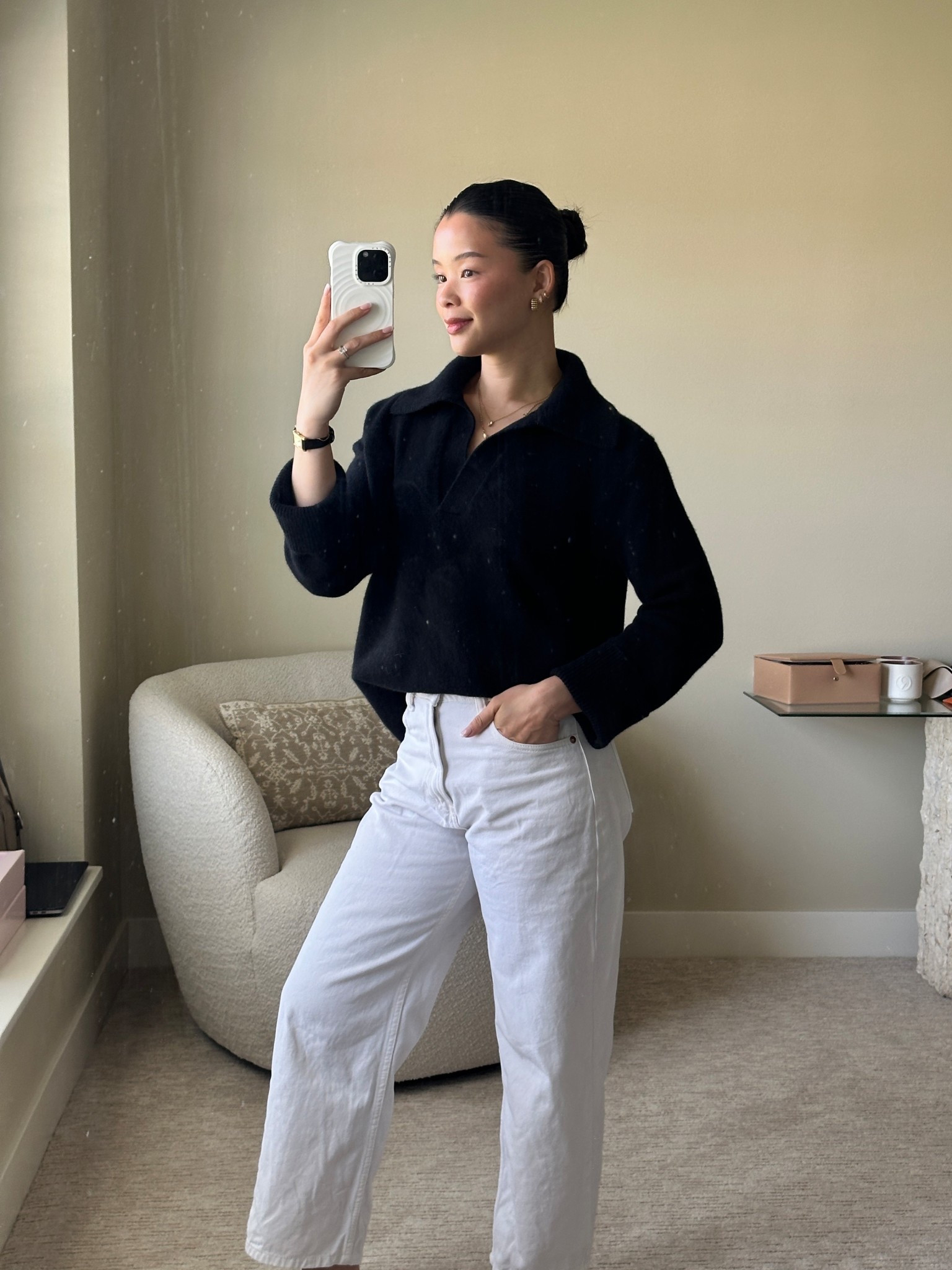 taking my own style advice and wearing a collared cashmere sweater with white denim! 

#LTKStyleTip #LTKFindsUnder100 #LTKSaleAlert