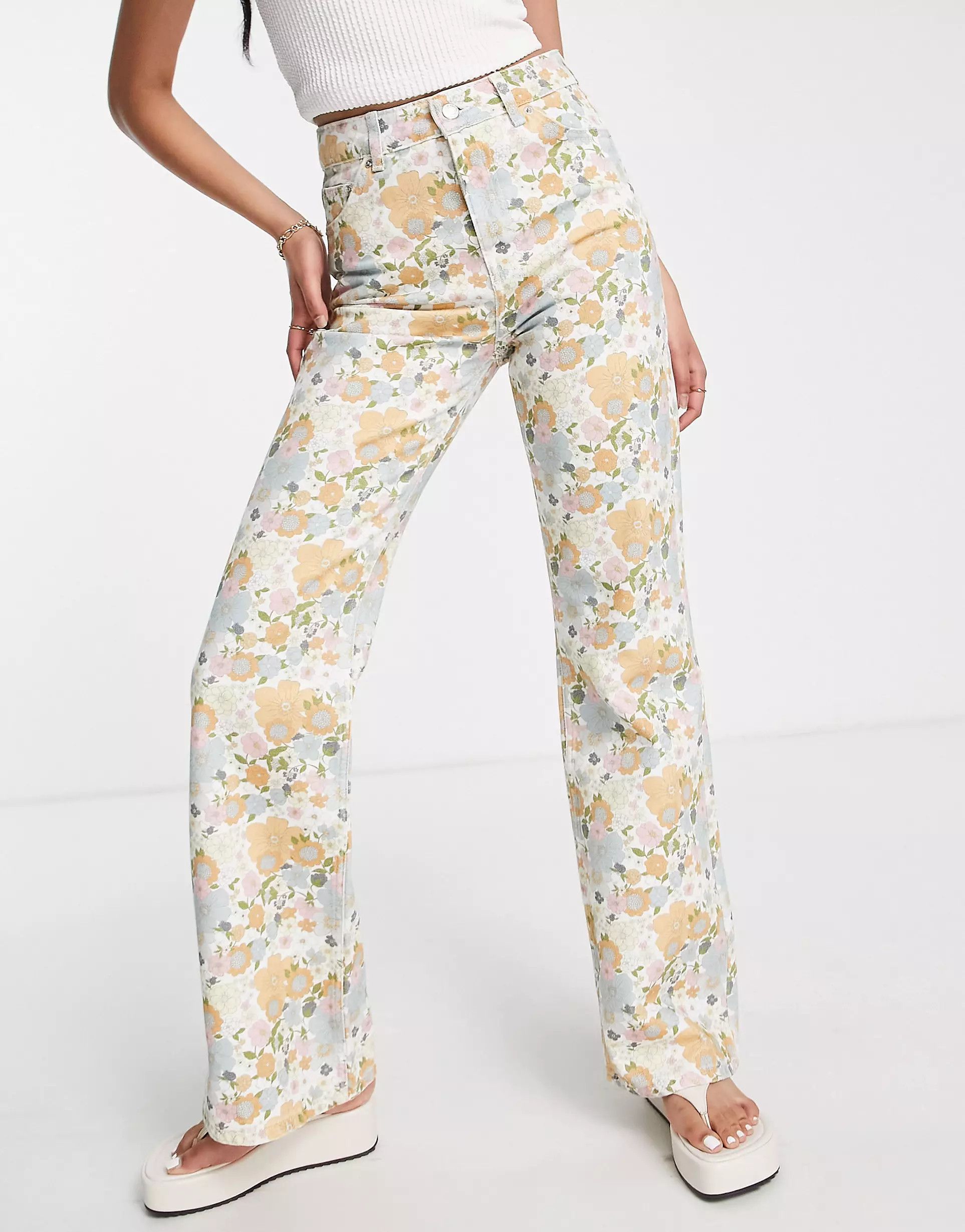 Topshop retro floral pattern 90s flare jeans in multi | ASOS (Global)