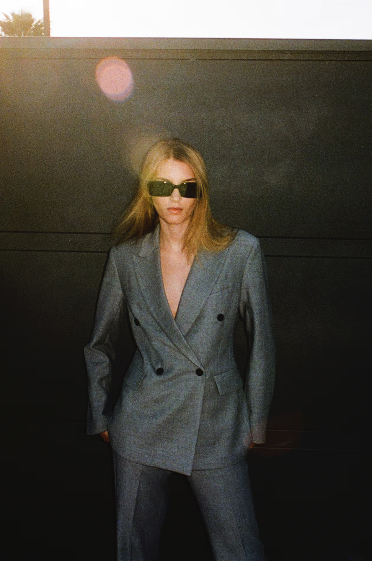 Waisted blazer - Grey - Ladies | H&M GB | H&M (UK, MY, IN, SG, PH, TW, HK)