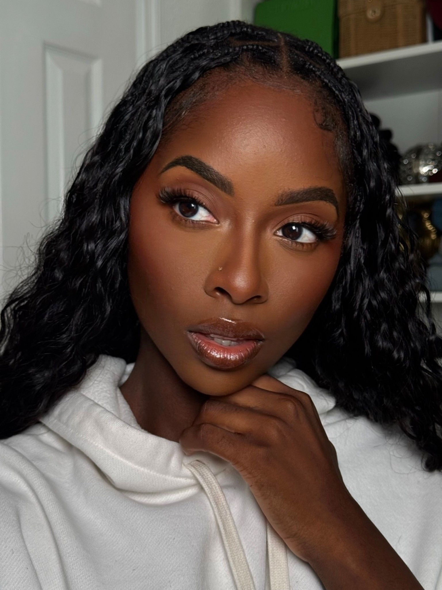 Did my makeup and used the new Huda beauty pressed powder !! So airbrushed 

#LTKBeauty #LTKFindsUnder50