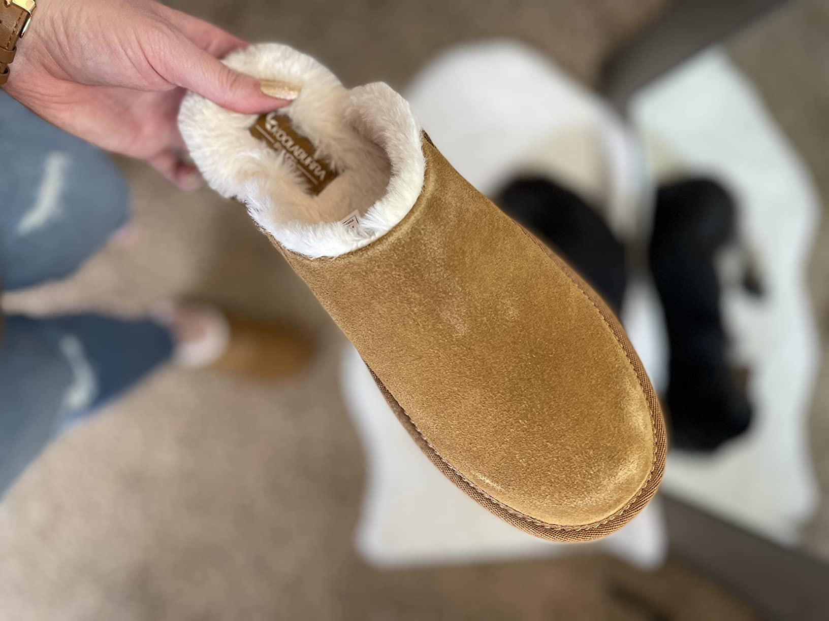 Koolaburra by UGG Women's Sonele Slipper | Amazon (US)