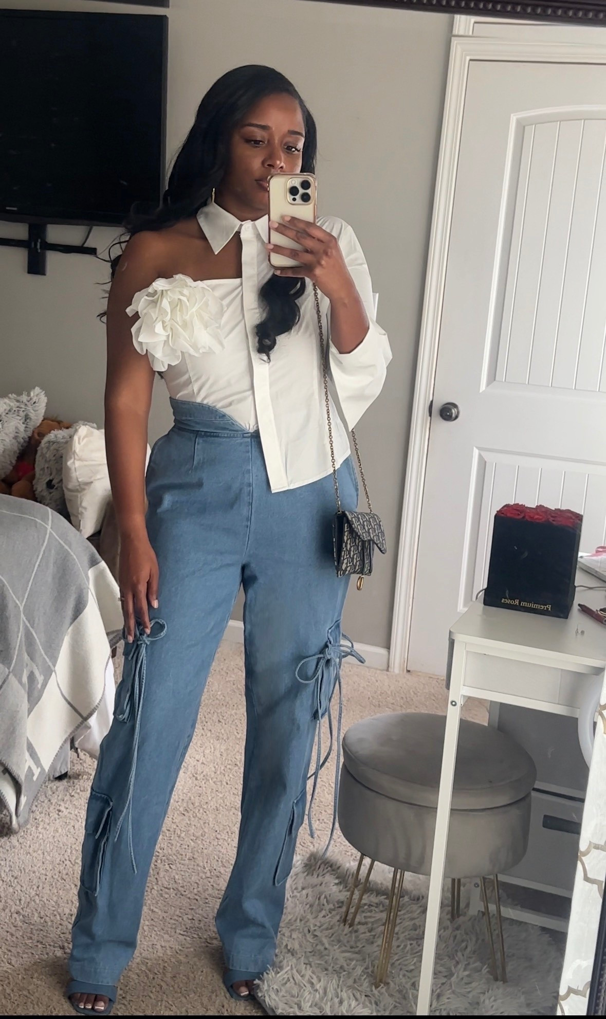 Classy brunch look. Denim and white button down blouse with cold shoulder and flower design 

#LTKootd