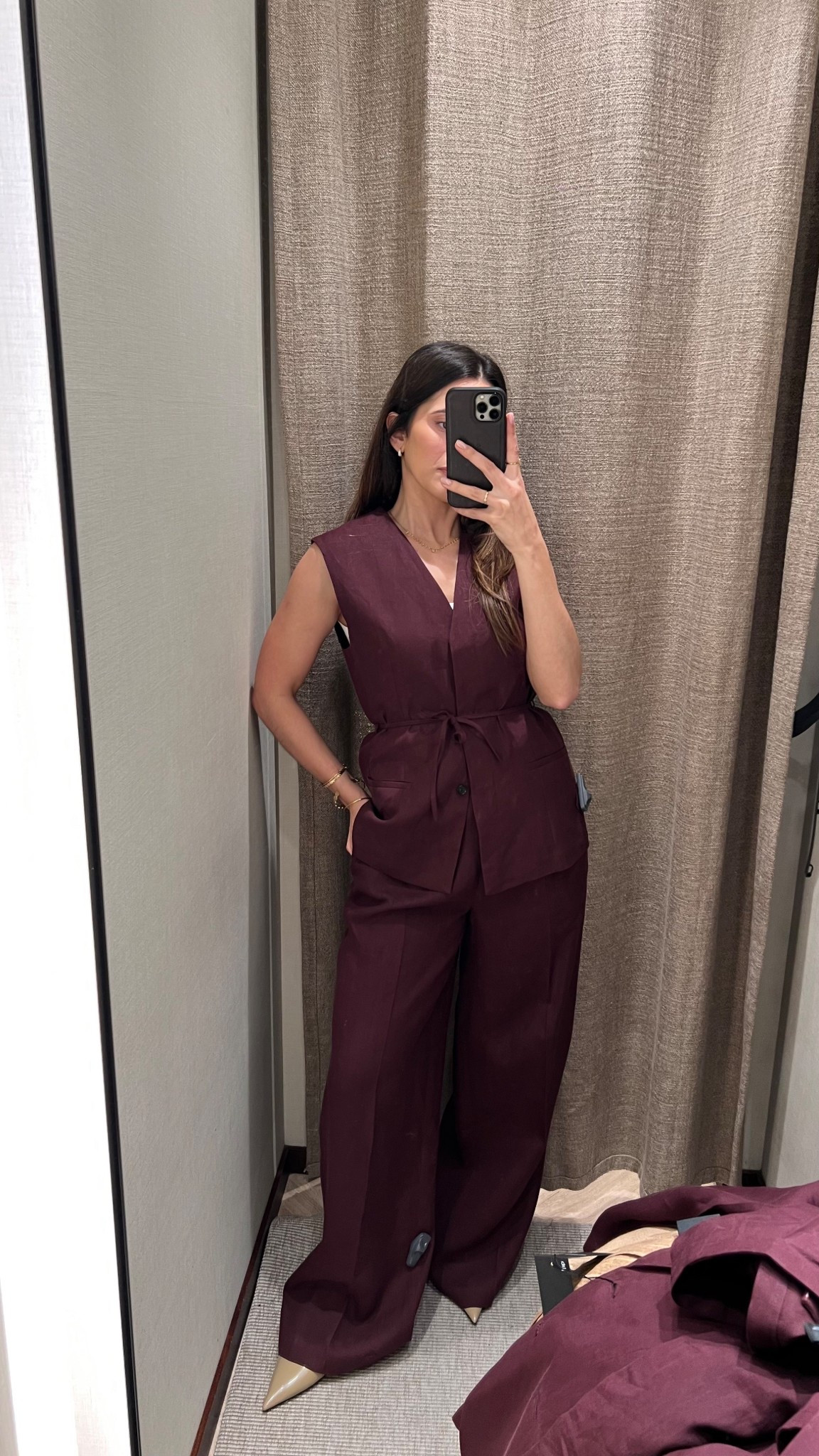 Burgundy linen set for spring/ summer 🍇

#LTKStyleTip #LTKU #LTKSeasonal