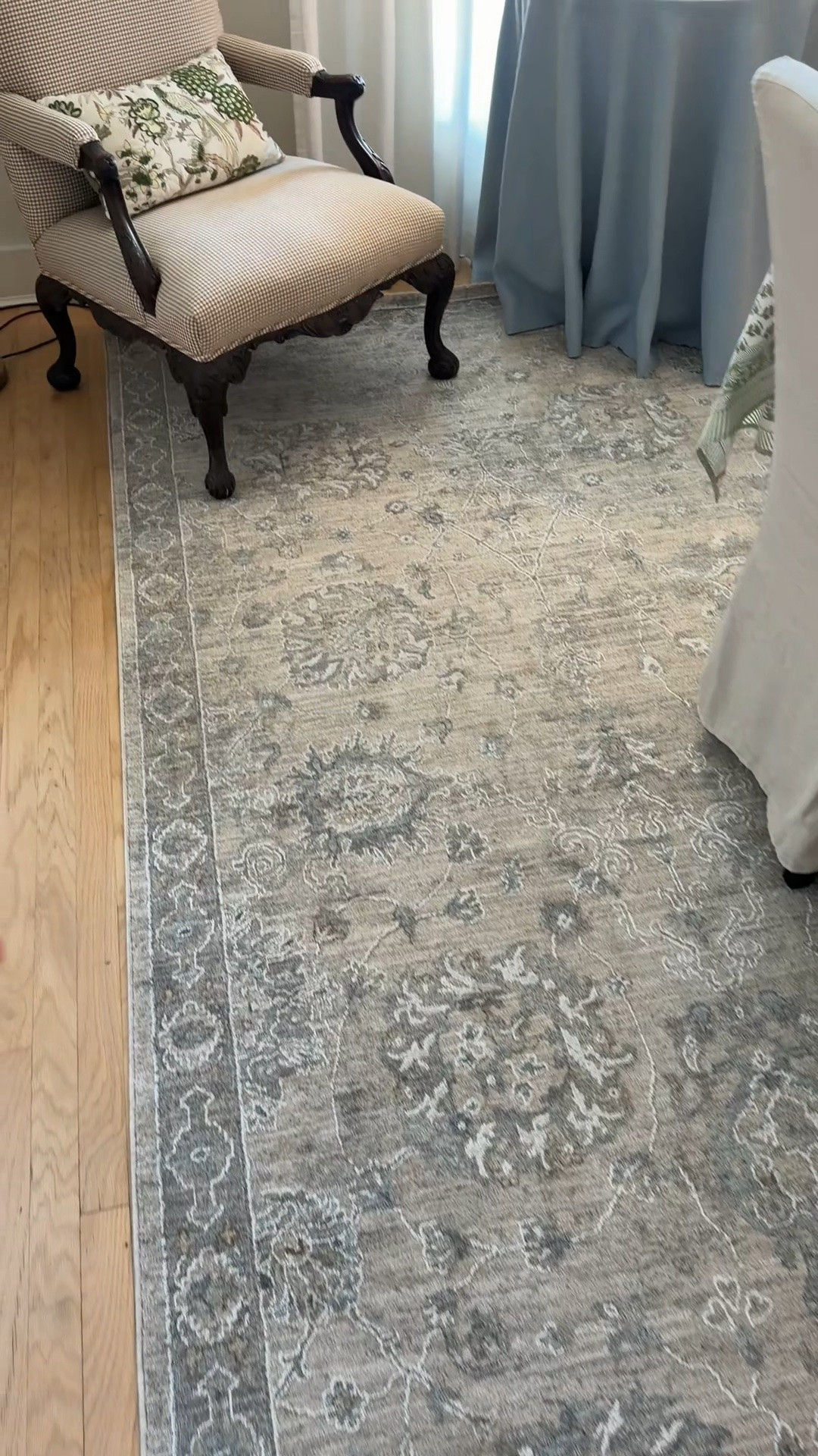 New rug for our dining room! Color is Beige! @onequince #quincepartner