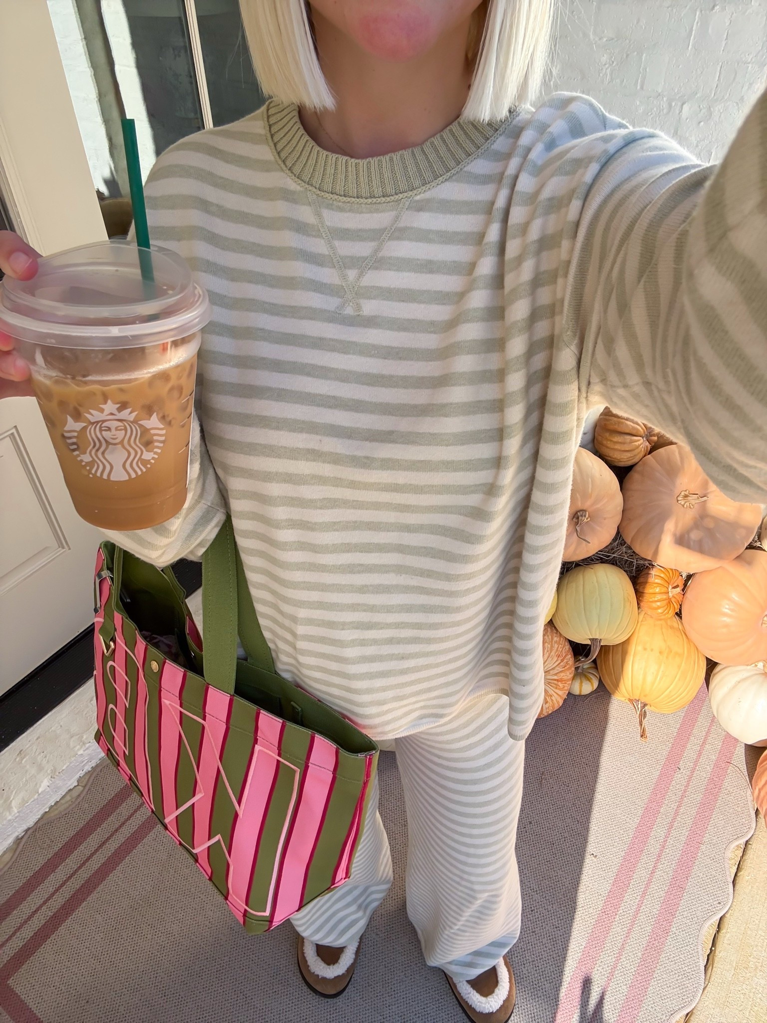 Casual fall outfit / sweater set / sweater lounge set 
Size: XS in both