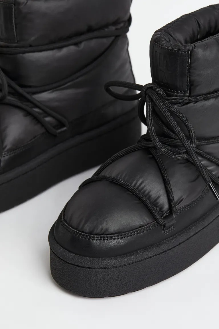 Laced Padded Boots | H&M (US + CA)