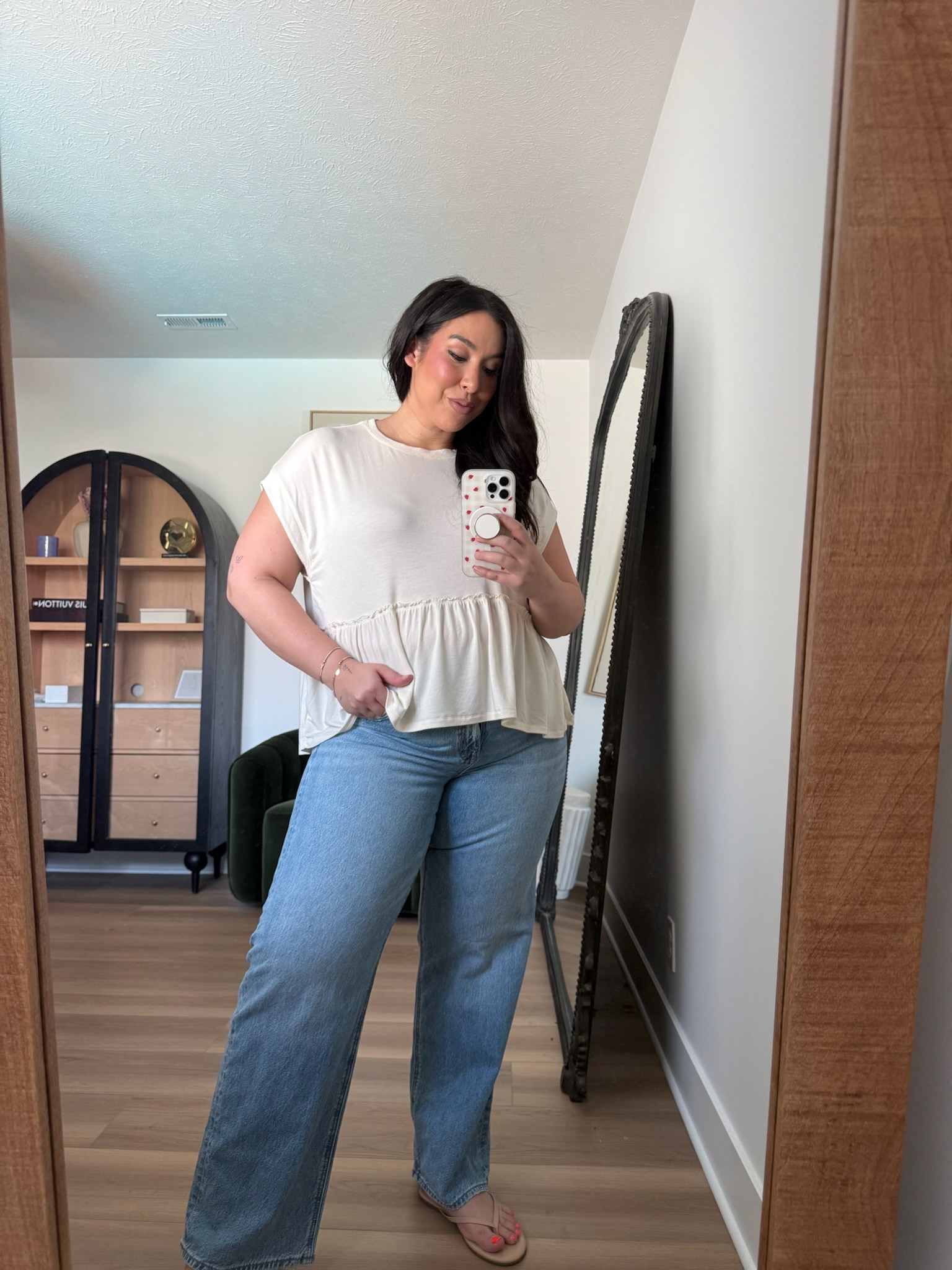Midsize spring outfit! Size XL top and size 16 jeans
-
-
-
Casual outfit inspo, curvy outfit inspo, curvy jeans, flowy top, midsize fashion, midsize style, size 14, size 16, 

#LTKootd #LTKMidsize #LTKSeasonal