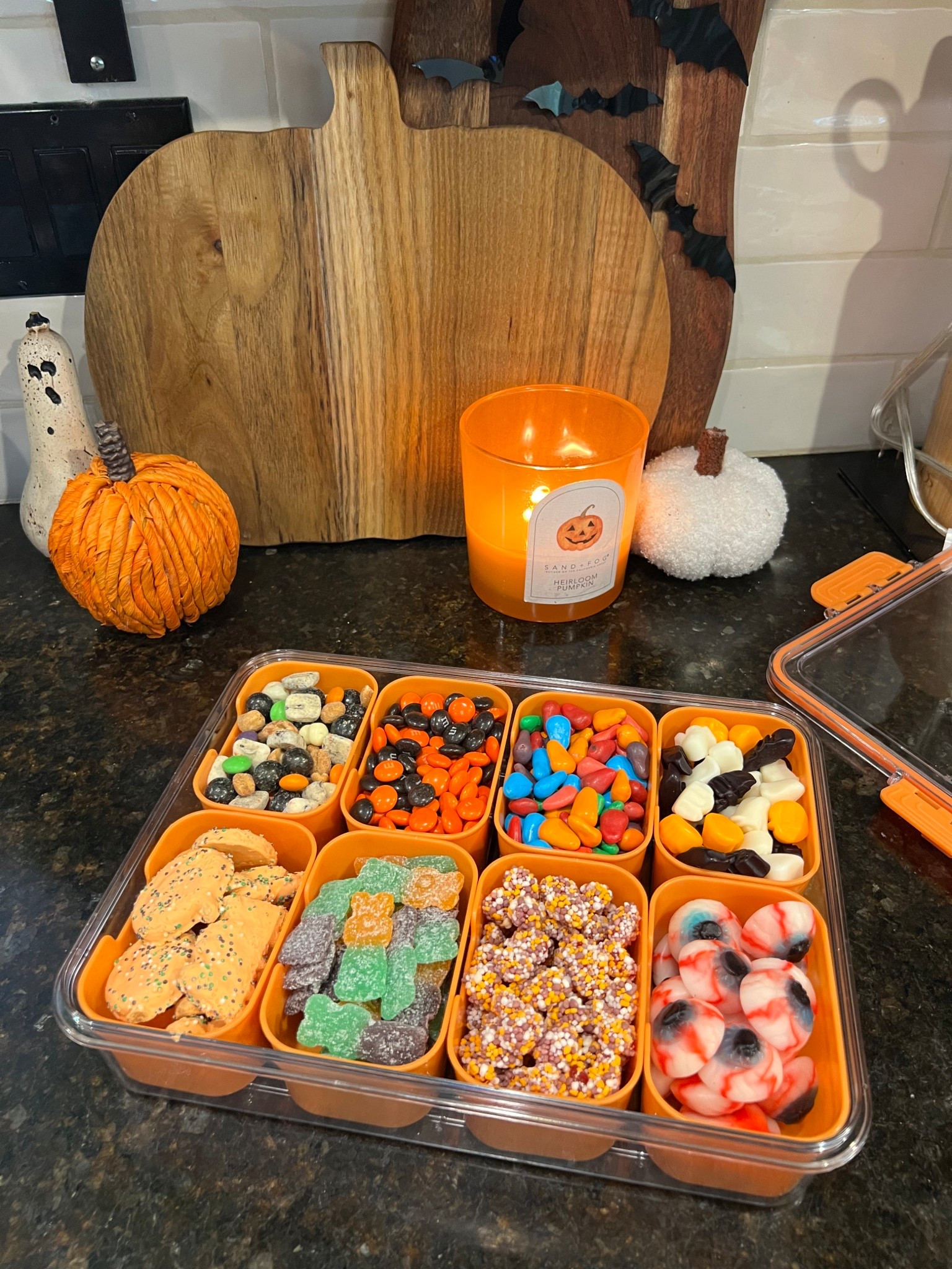 Spooky candy restock!!🧡✨👻

#LTKHome #LTKSeasonal #LTKParties #restock

#LTKSeasonal #LTKHome #LTKParties
