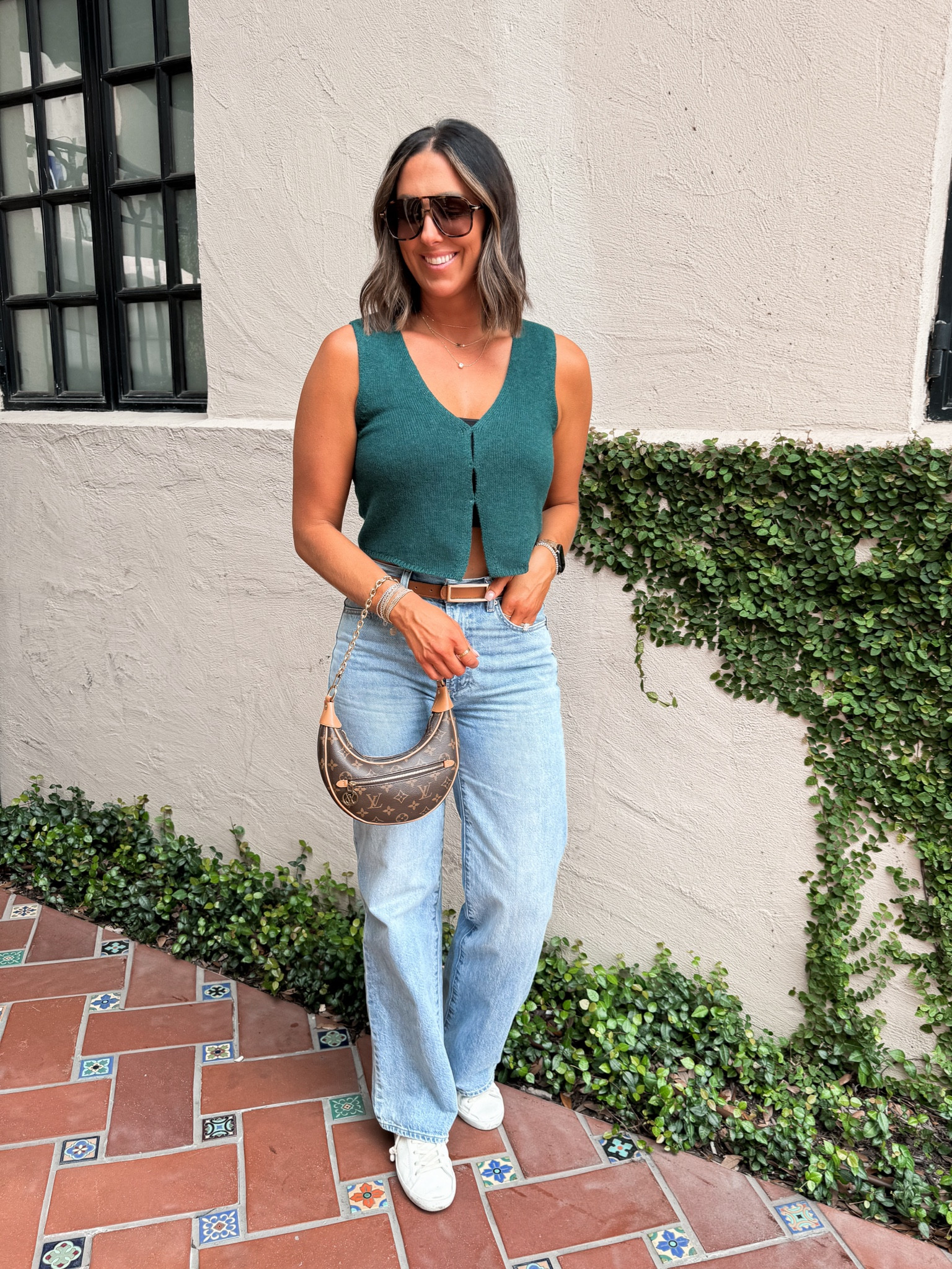 Top- medium
Jeans-27L


#LTKFindsUnder50 #LTKCon #LTKStyleTip