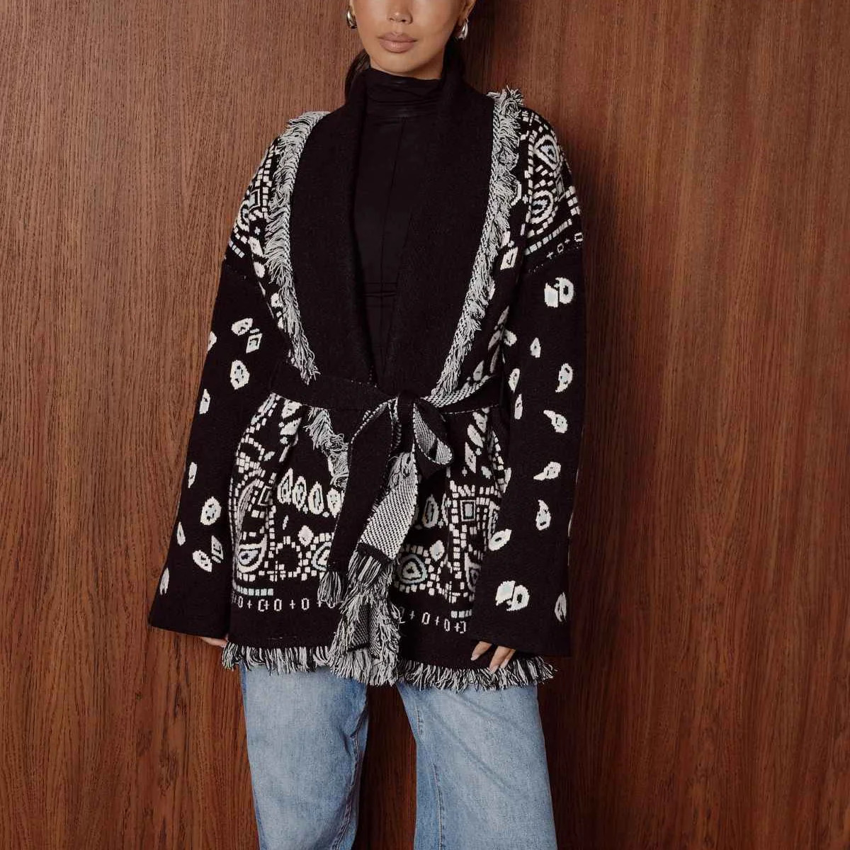 JAYLA Black Paisley Long Cardigan | Noughts and Kisses