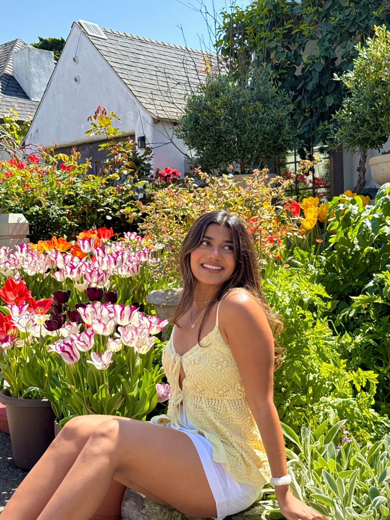 yellow tops for spring, yellow clothes, pastel yellow 