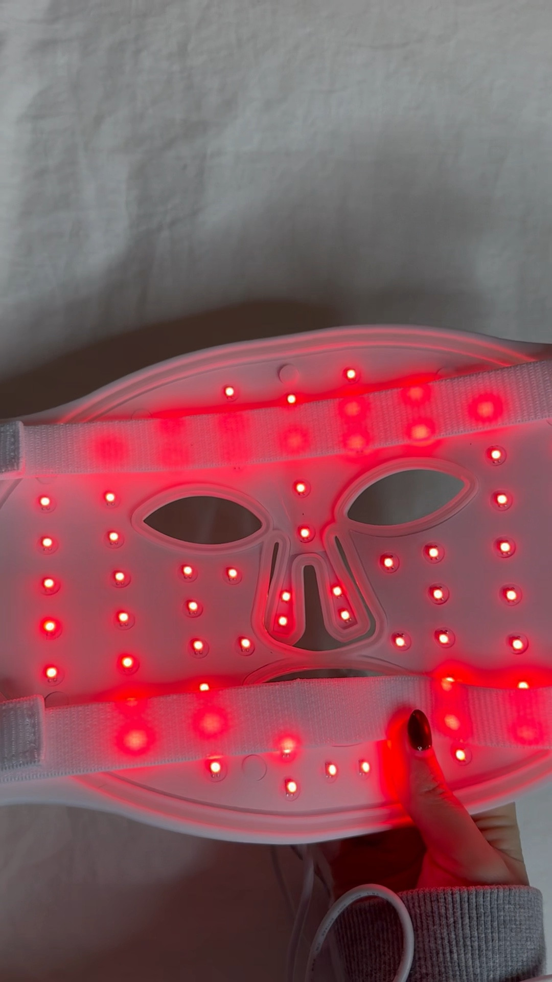 The perfect edition to my self cafe routine — a red light therapy mask! Makes for a great holiday gift 

#LTKHoliday #LTKCyberWeek #LTKGiftGuide
