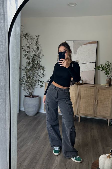 Grey denim cargo pants and black long sleeve top
Bottoms are sold out so linking similar styles 

#LTKshoecrush #LTKstyletip