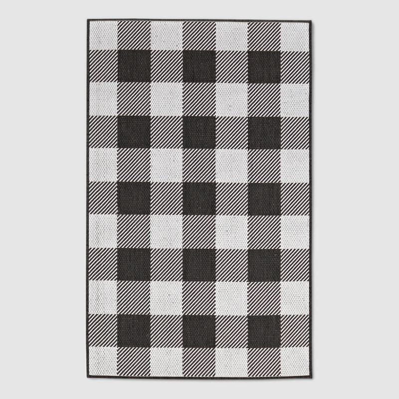 Buffalo Plaid Outdoor Rug - Threshold™ | Target