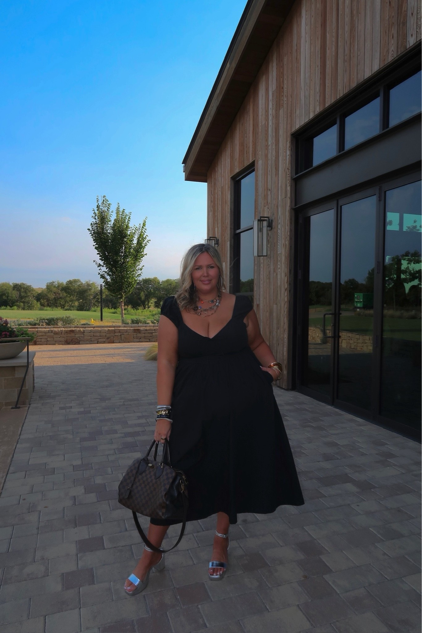 LTK con outfit for Abercrombie! Wearing an XXL in the dress. Plus size, outfit inspo, dress, LTK con, apron belly

#LTKPlusSize #LTKMidsize #LTKSeasonal