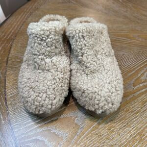 Donald Pliner Sammie Shearling Slip On Mules Clogs Real Fur Tan Size 7.5 | Poshmark