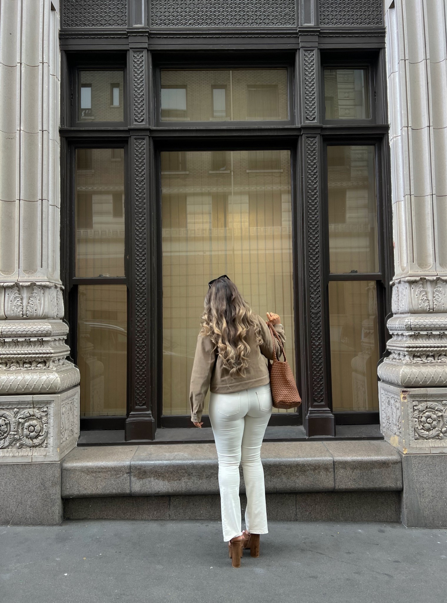 cream jeans and platform heels outfit!!!

#LTKFindsUnder100 #LTKFindsUnder50 #LTKStyleTip