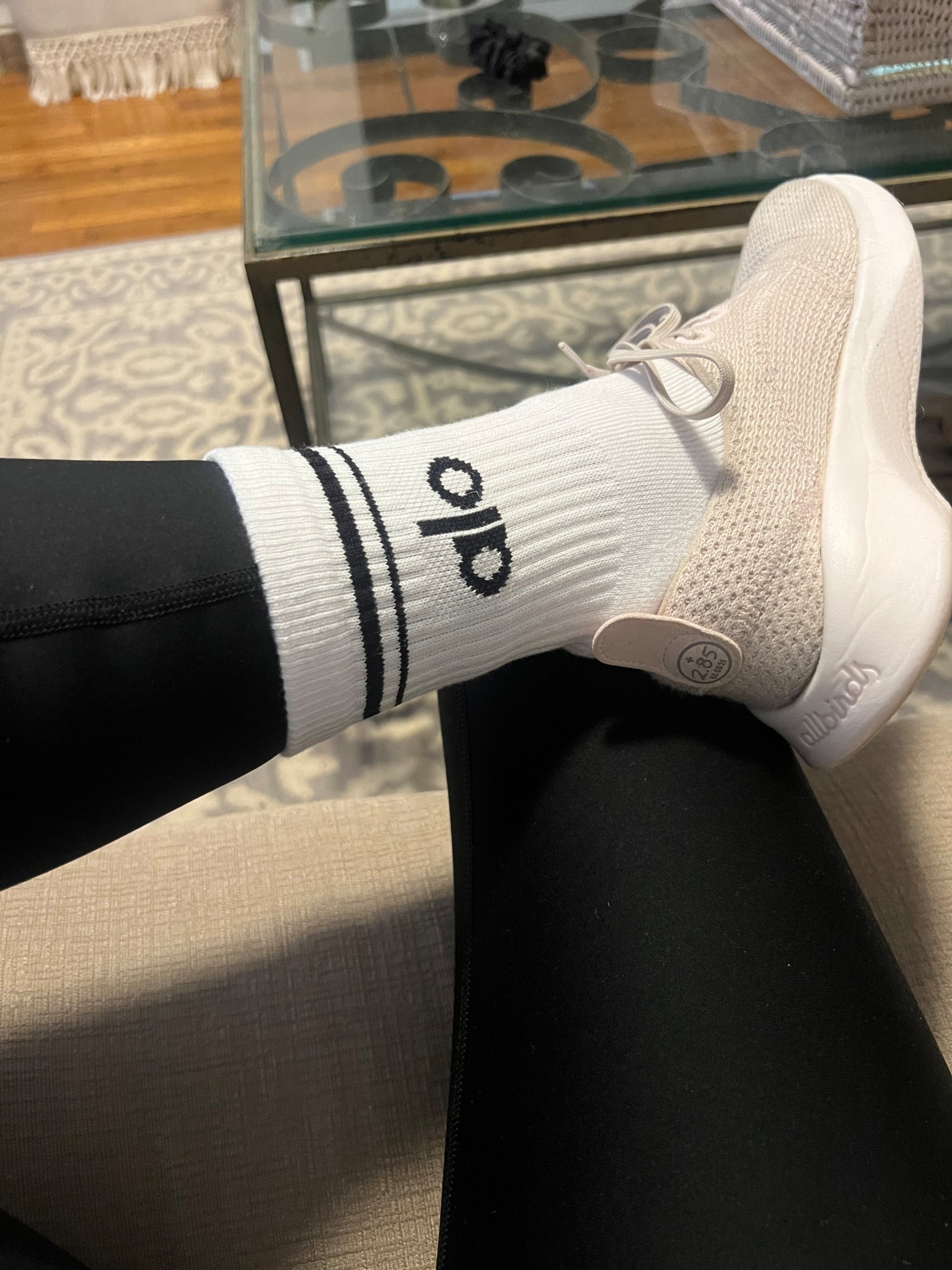 The most comfortable socks. Activewear
.
.
.
… #ltku

#LTKActive #LTKFindsUnder100 #LTKStyleTip