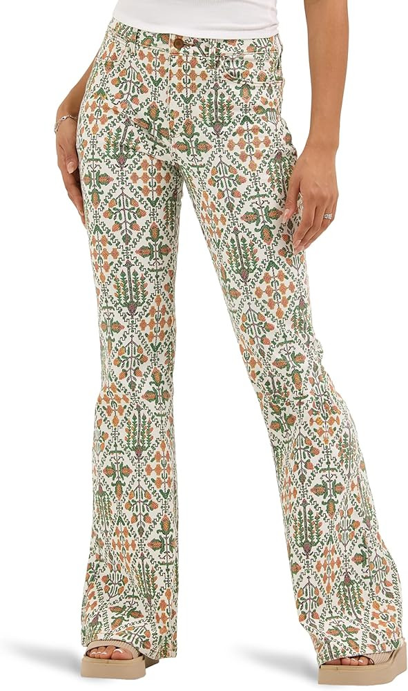 Wrangler Women's High-Waisted Fierce Flare | Amazon (US)