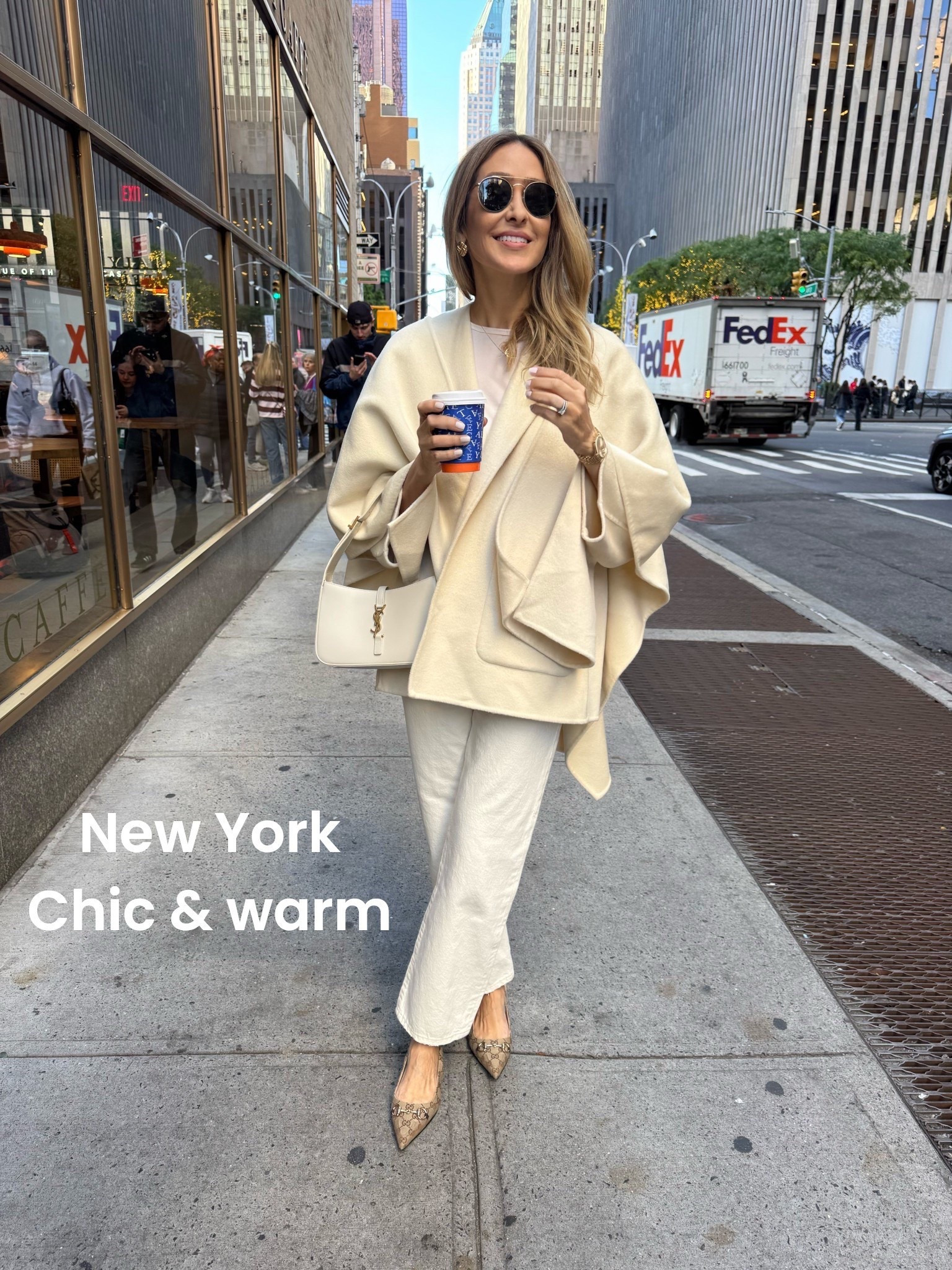 Zara find! Gorgeous white coat I wore in NY yesterday 
Wearing a size small , runs tts 

Winter outfit 
New York outfit 



#LTKootd #LTKgrwm #LTKTravel