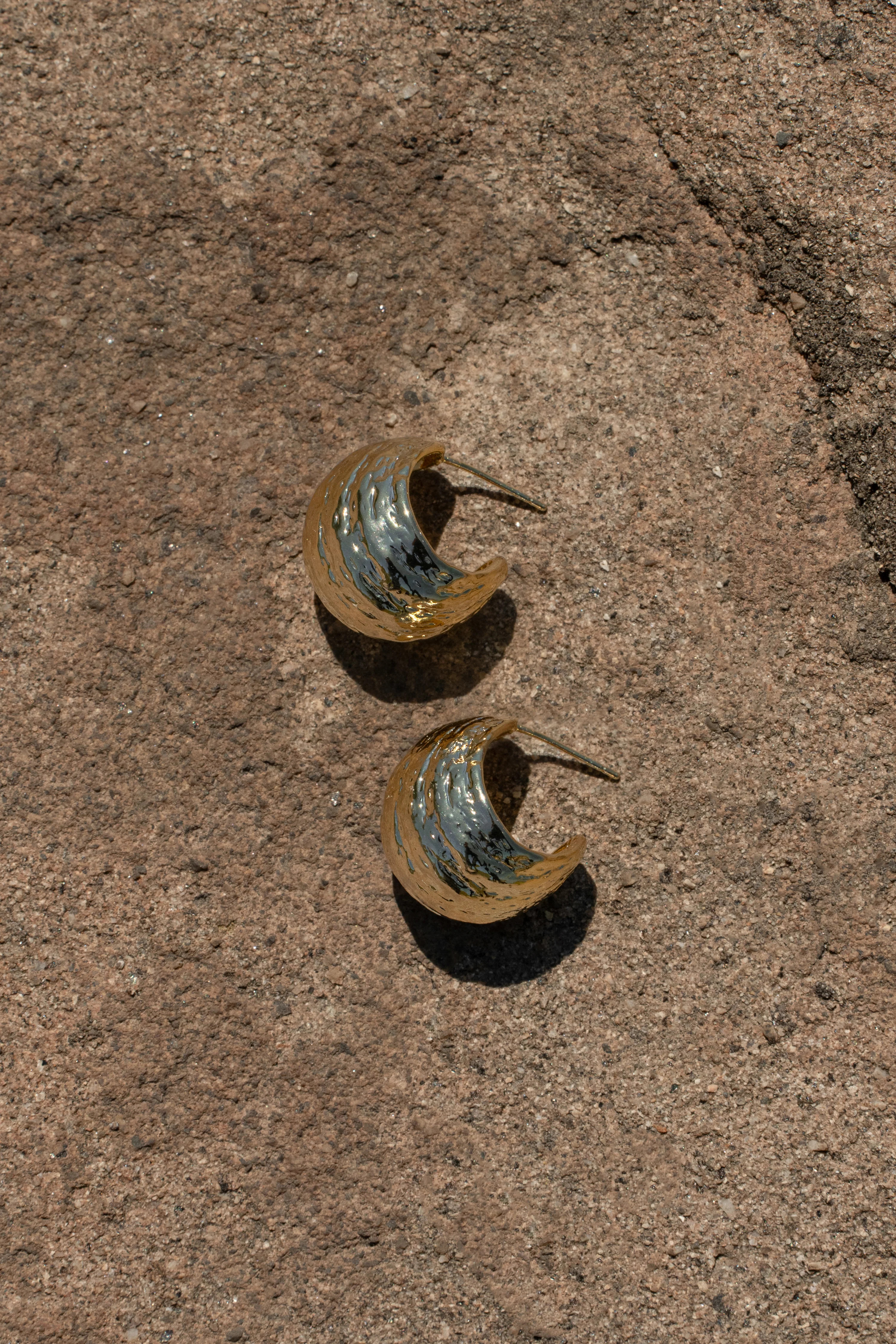 Gold Cait Earrings | JLUXLABEL