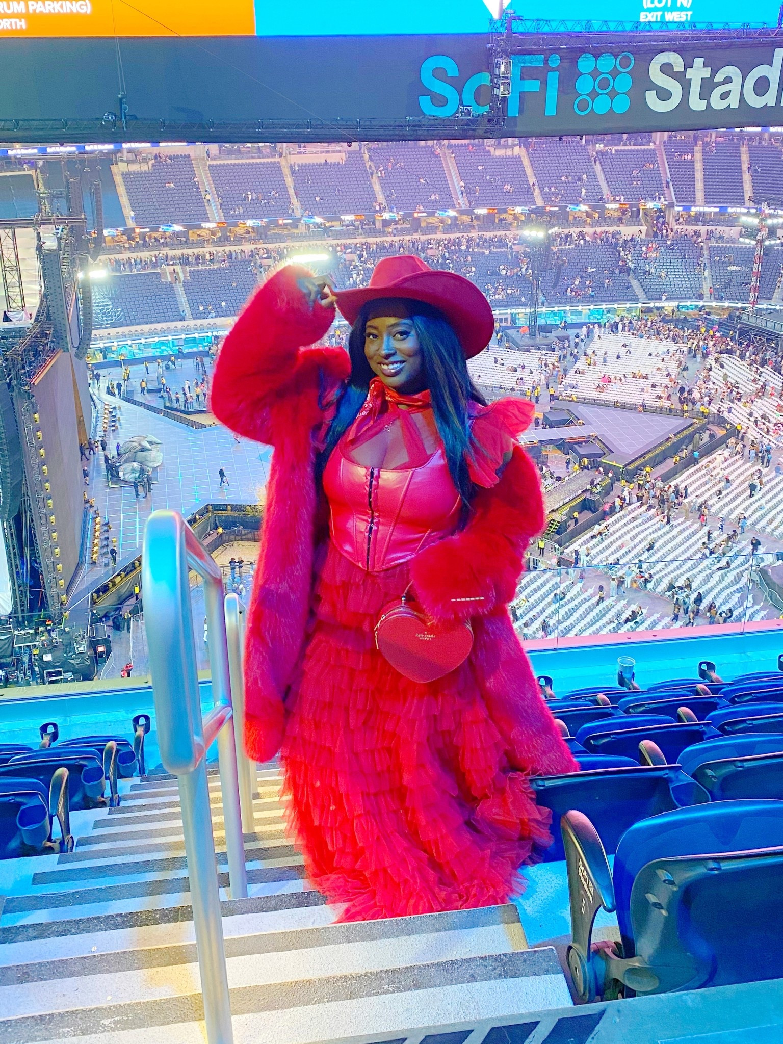 Serving gothic western glam. Tiered tulle dress, faux fur coat, cowboy hat, Monochromatic outfit

#LTKStyleTip #LTKPetite