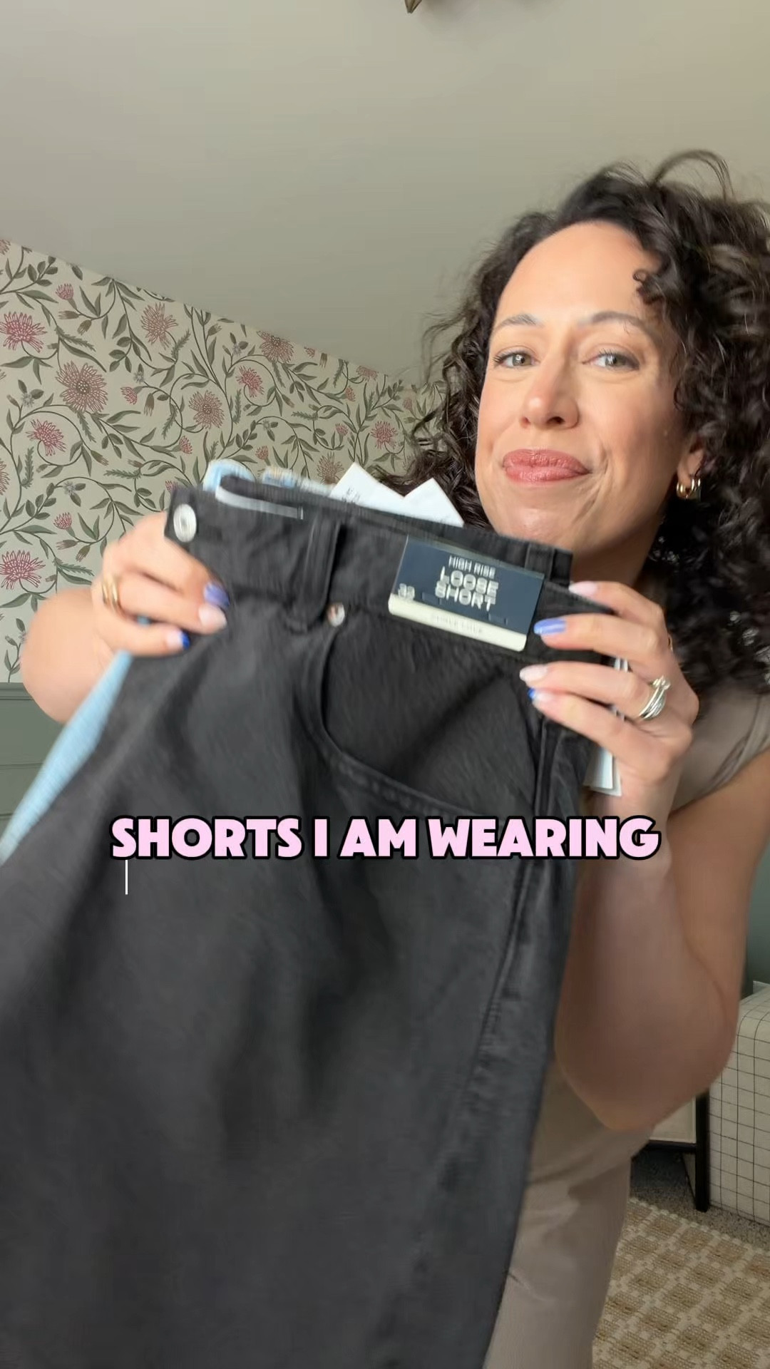 Shorts I’m wearing for summer size 32 as a 5’5 midsize girl 

#LTKootd #LTKgrwm #LTKMidsize