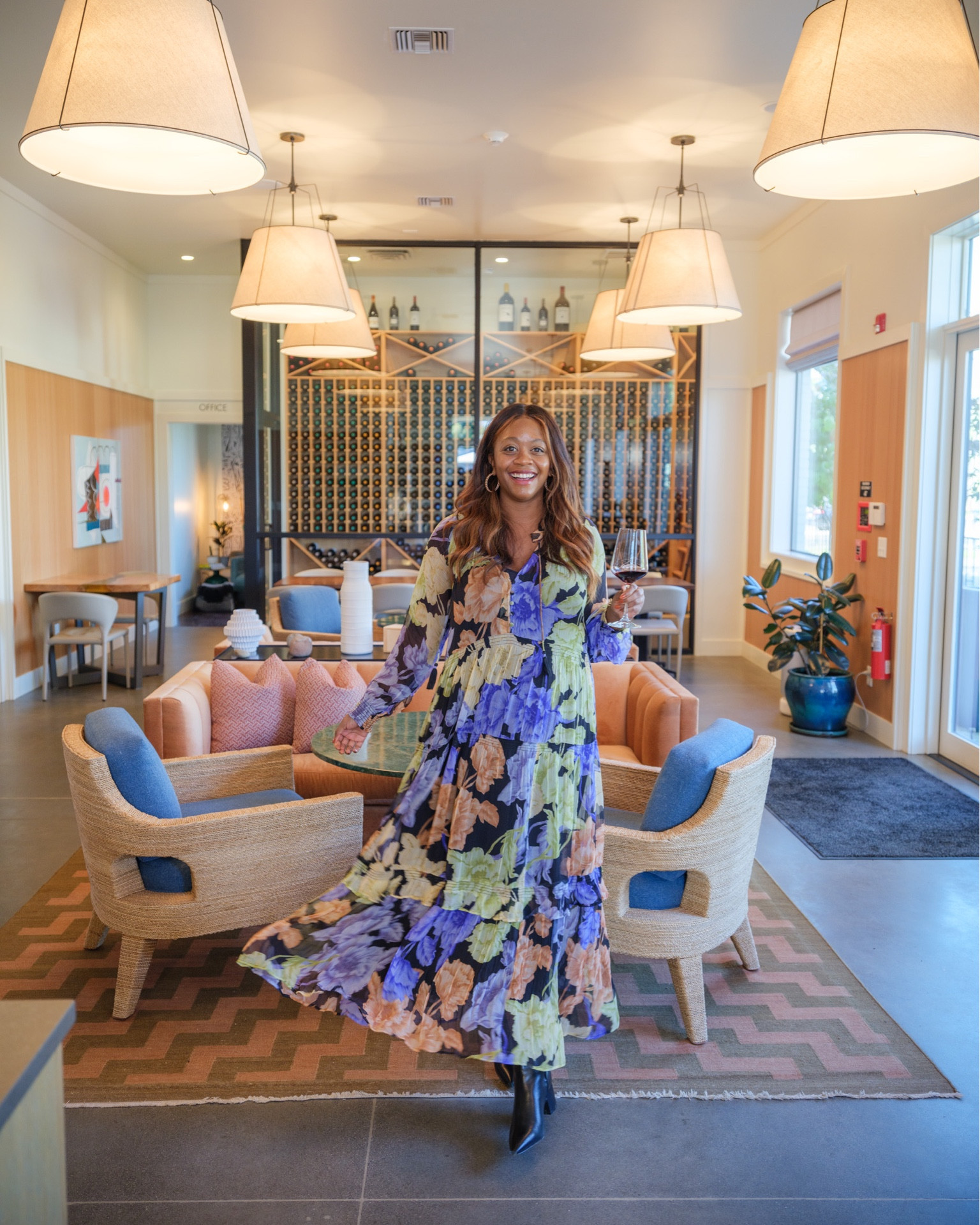 Maxi dress for fall / what to wear to a wine tasting — wearing a size medium in the dress!