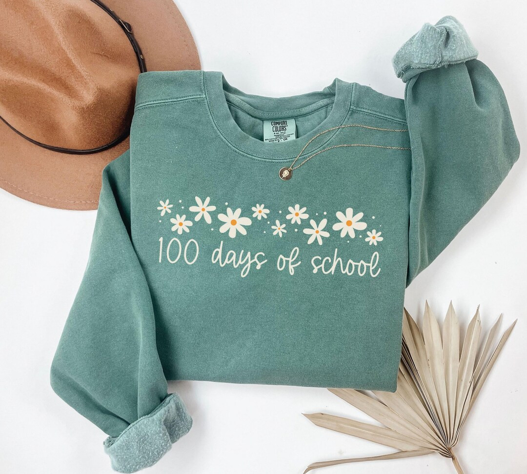 Comfort Colors® 100 Days of School Sweatshirt, 100 Days of School Teacher Sweater, Teacher Crewn... | Etsy (US)