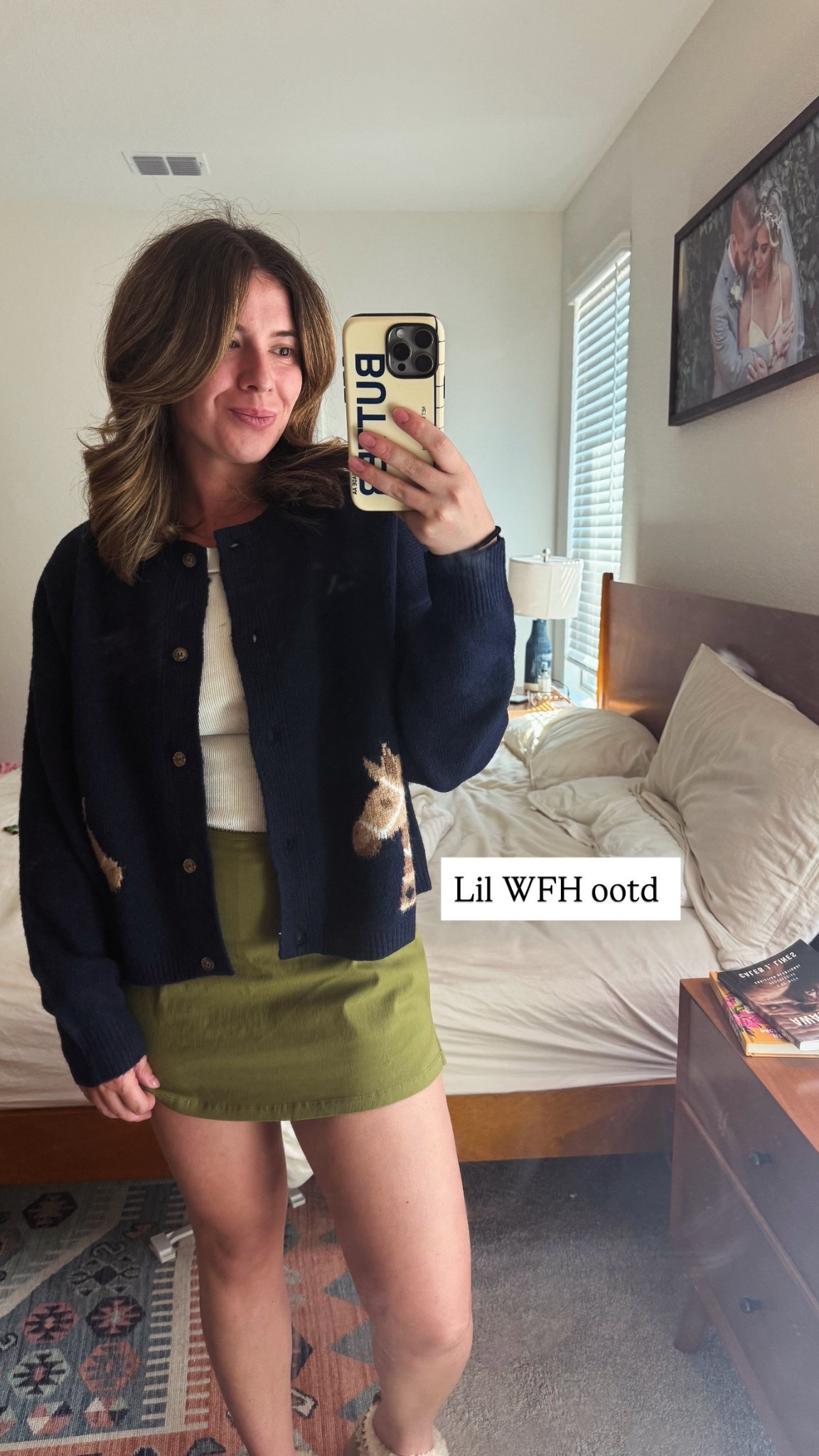 Obsessed with this cardigan 🐴