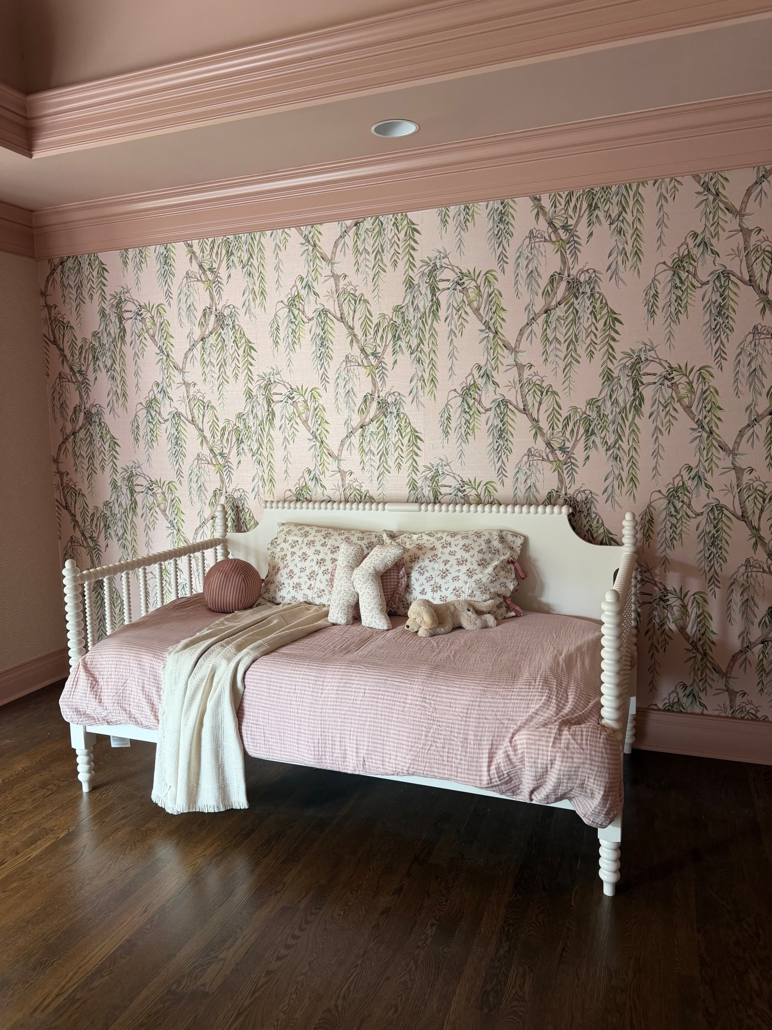 New bed for Quinn’s room🥰 turned out so cute and I am obsessed!!! 
Paint color: cabbage rose by sherwin Williams, (ceiling is just mixed with 50% white)

Speckled Wallcovering- Villa Nova W618/06

Bed wall Wallpaper- Philip Jeffries Whispering Willows Pink 


#LTKKids #LTKHome #LTKmomlife