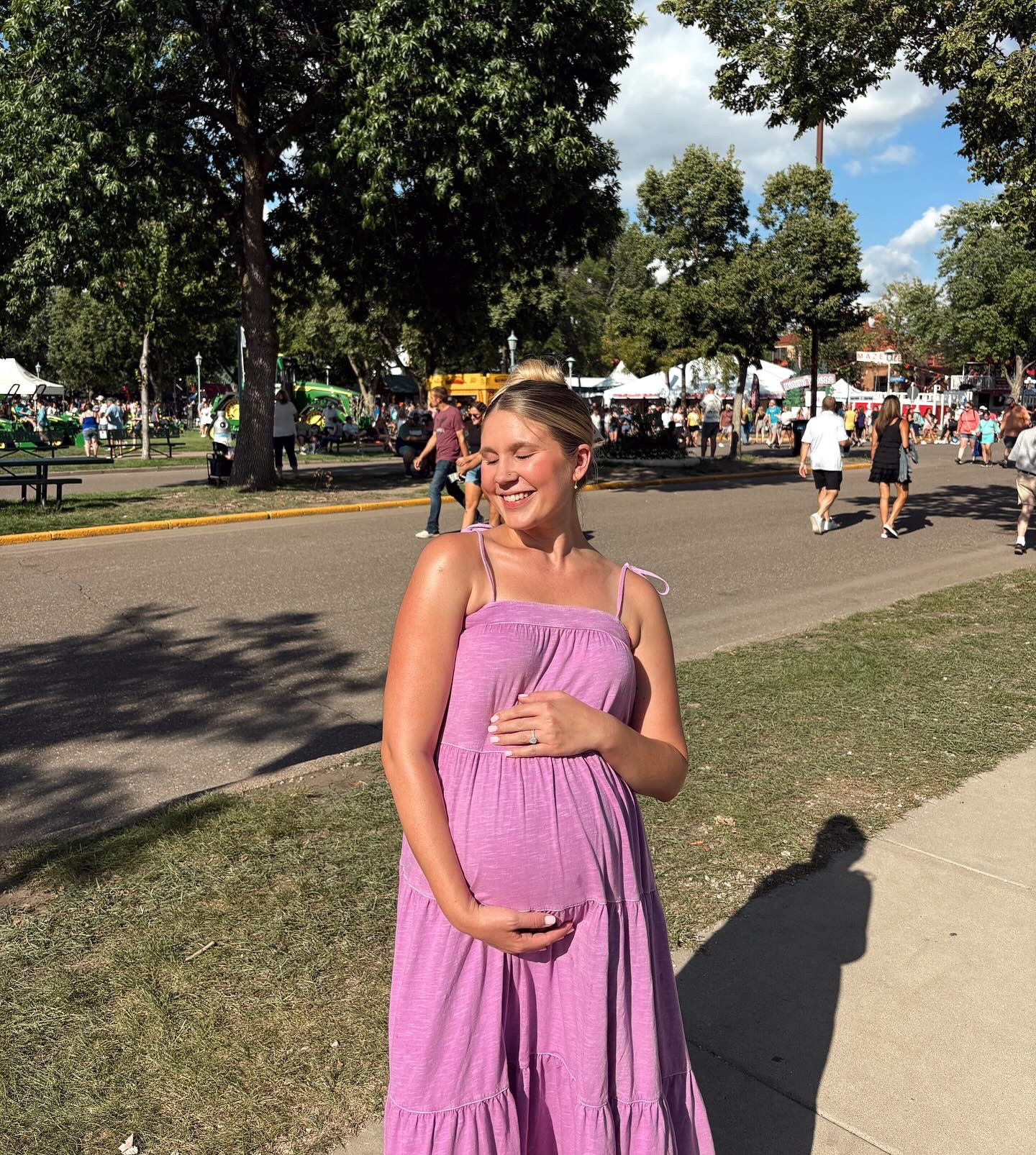 Sweeter than a ripe peach + strawberry’s and cream scone 💕🍓🧁💐🎀🩷🍑 Dress from American eagle 100% cotton + on sale ✨🎉

#minnesotastatefair

#LTKBump #LTKStyleTip #LTKSaleAlert