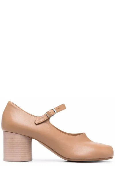 Maison Margiela Tabi Mary-Jane Pumps | Cettire Global