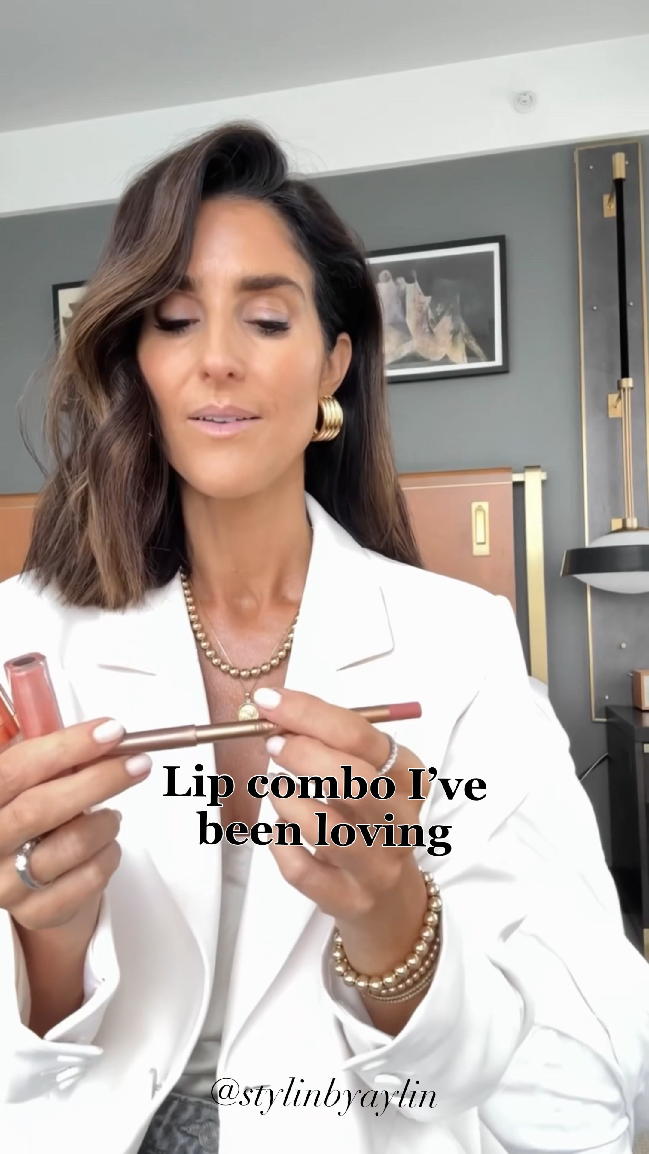 New lip combo that l've been loving from Charolette Tilbury ✨
Wearing the shade:
Pillow talk lip liner and gloss 
Perfect rose lip plumper
Shade neutral tan foundation #stylinbyaylin #aylin

#LTKBeauty #LTKStyleTip #LTKFindsUnder100