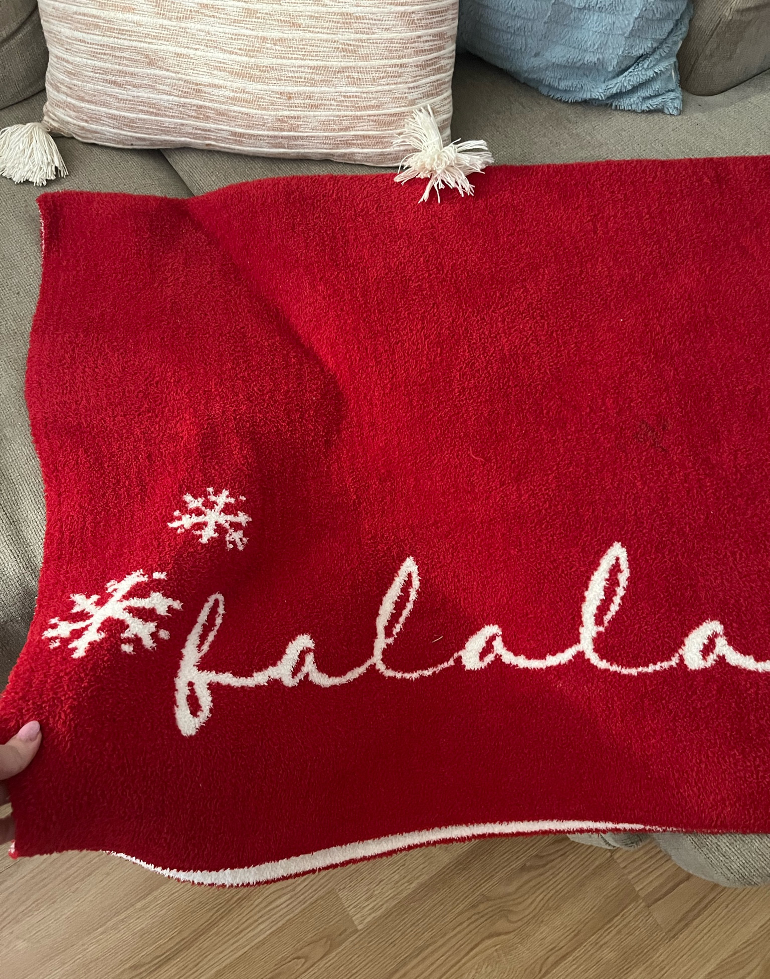 Barefoot dreams dupe Christmas blanket cupcakes and cashmere tjmaxx find decor

#LTKover40 #LTKHoliday #LTKSeasonal