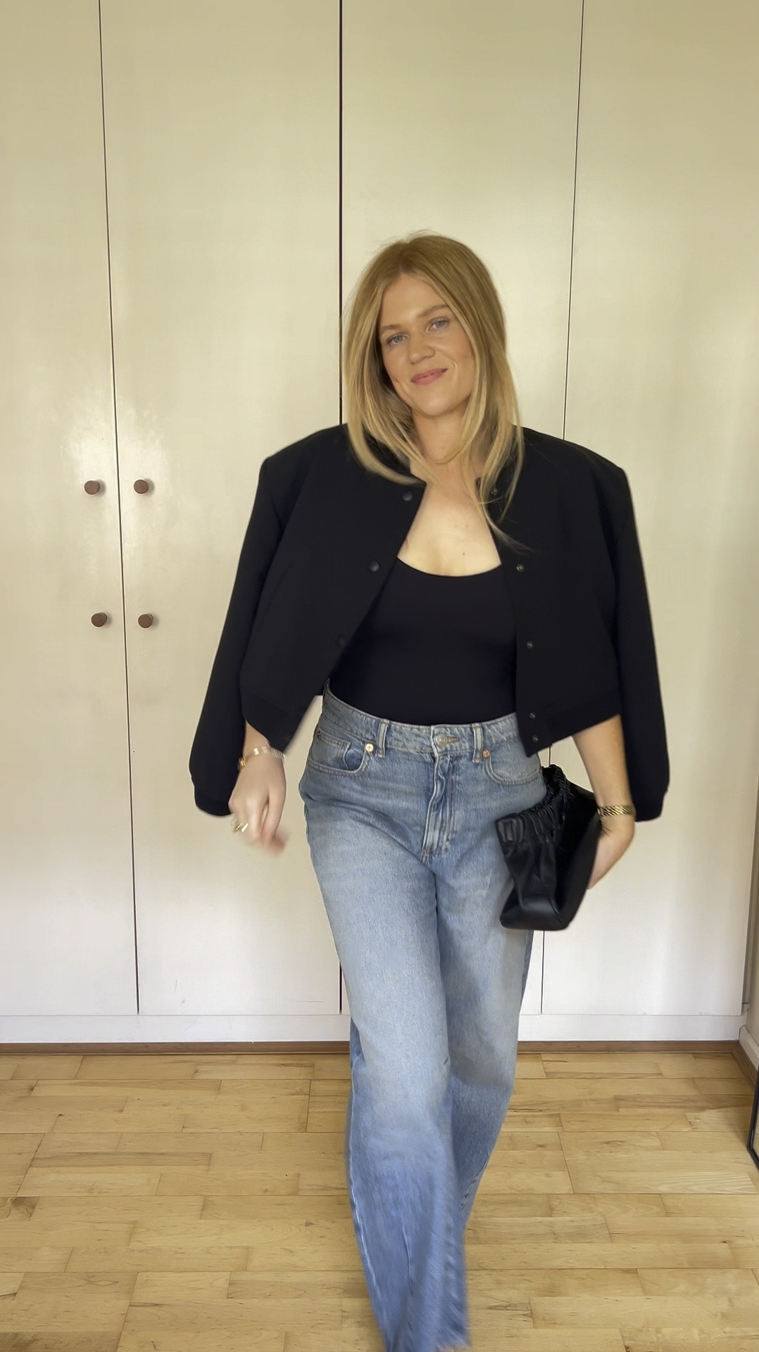 The easiest transition from day to night look 🖤

Jeans and top both zara 
#outfit #ootn

#LTKaustralia #LTKstyletip
