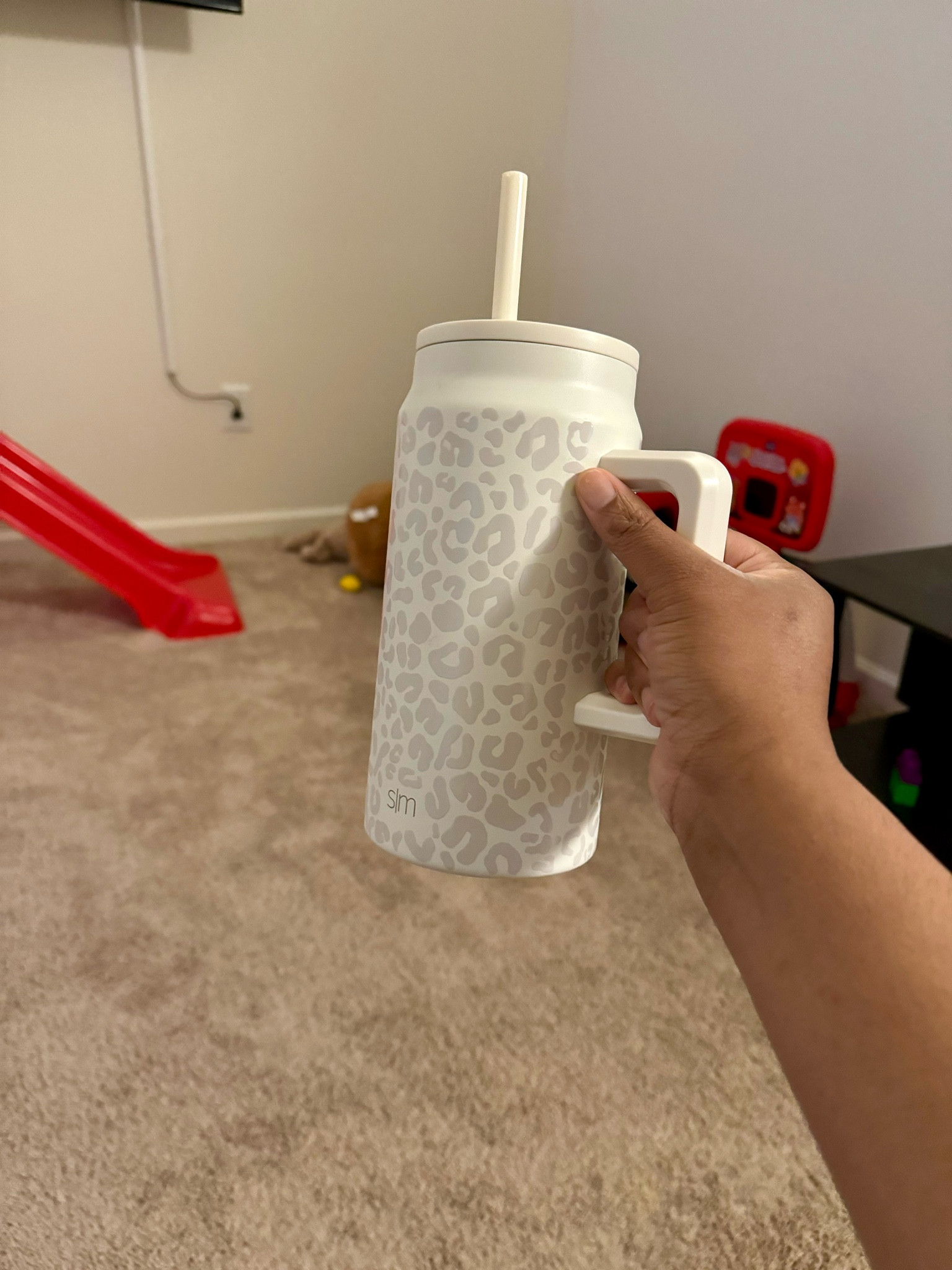 This has been helping me increase my water intake these days. The fact that it’s aesthetically pleasing is an added bonus💧I’m a Simple Modern girl, hands down! 

#LTKGiftGuide #LTKfindsunder50 #LTKtravel