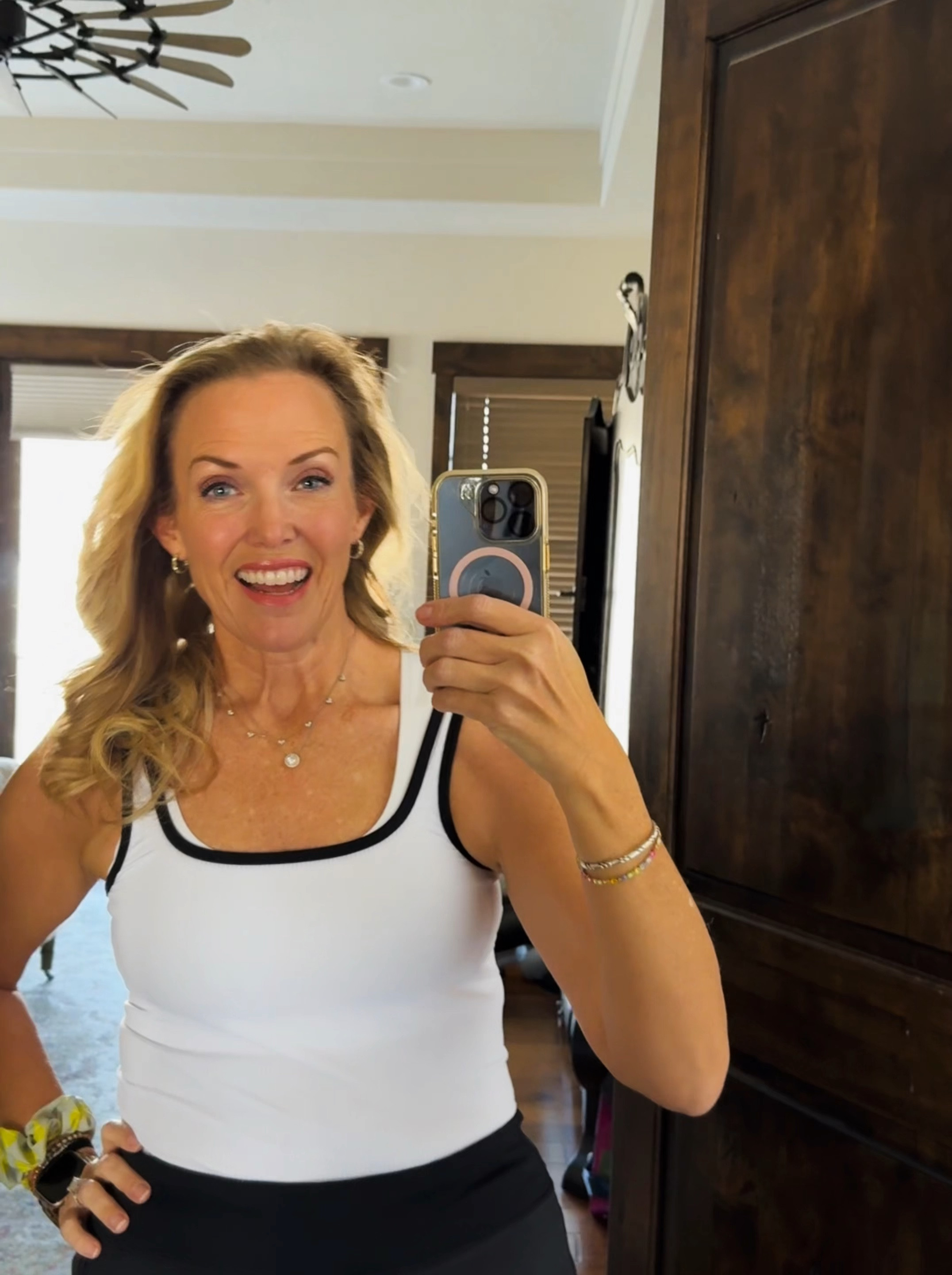 Dressing in layers is a great idea when playing tennis in the bubble. Here is how I dressed today 


#LTKWatchNow #LTKActive #LTKMidsize