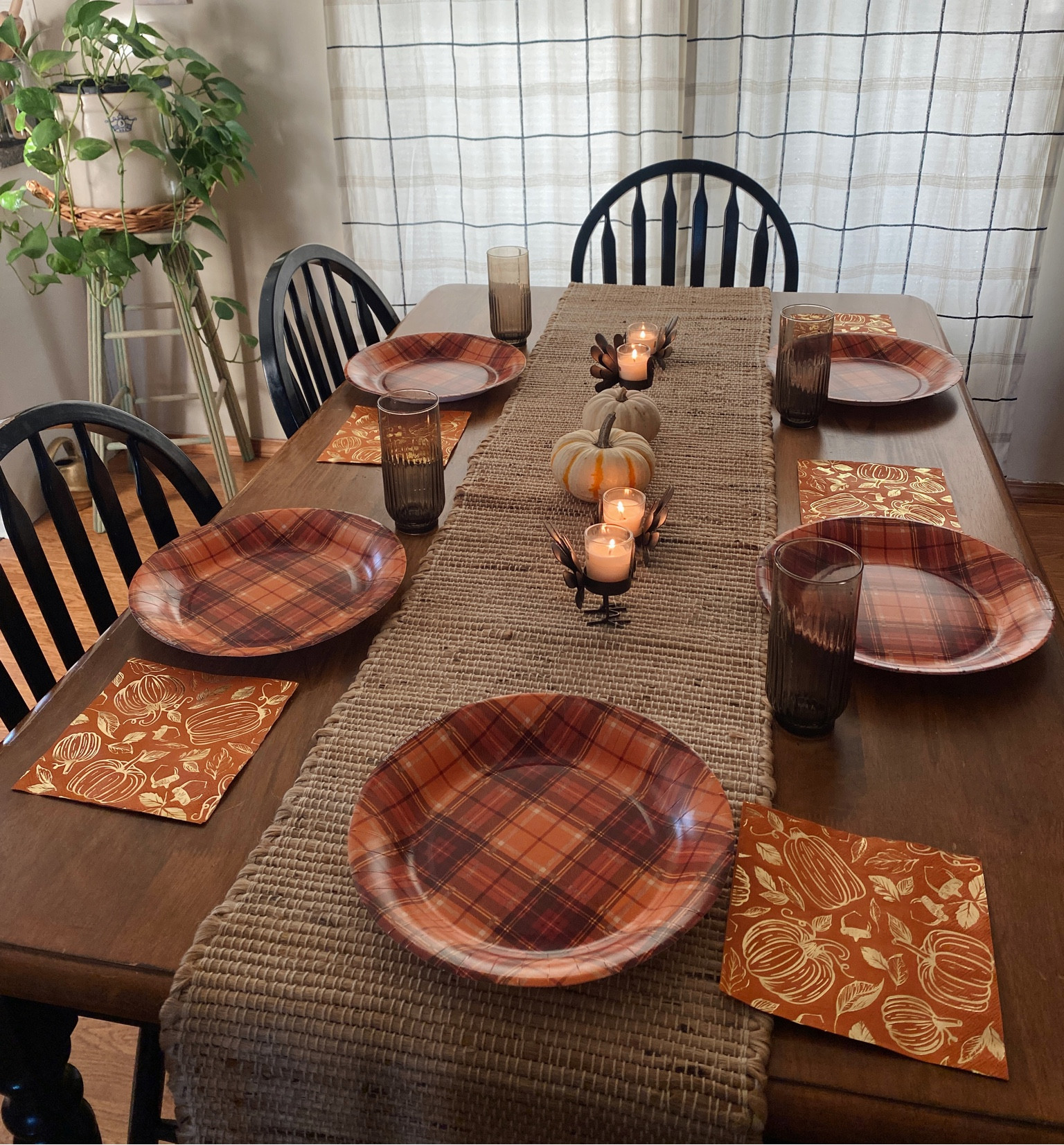 Friendsgiving dinner ideas 

Friendsgiving thanksgiving dinner home decor fall decor ideas

#LTKSeasonal #LTKHoliday #LTKhome