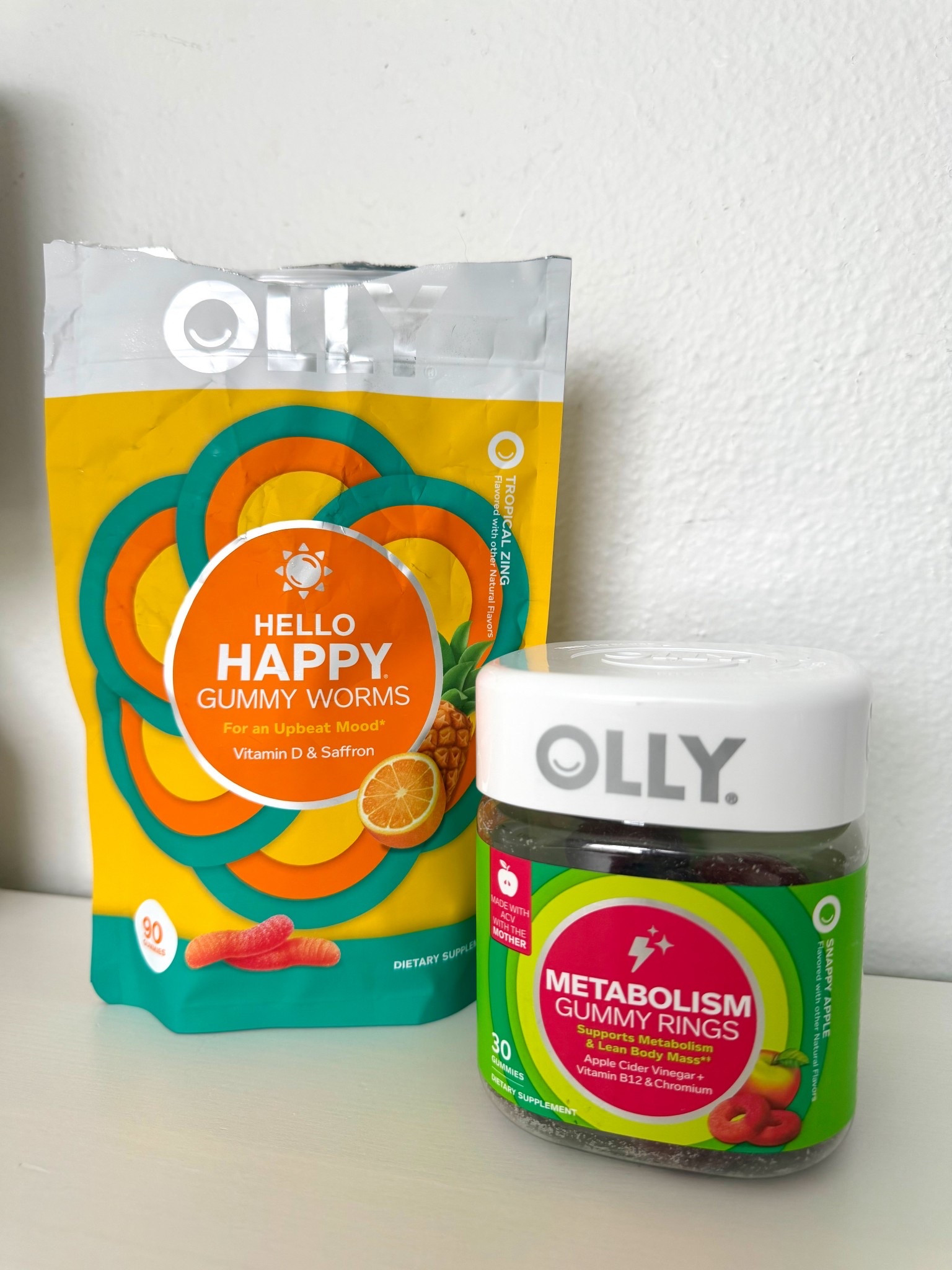 Starting my morning on the right foot with these #OLLYwellness essentials. ☀️ Maintaining my energy and focus is a non-negotiable! 

#LTKmorningroutine #LTKselfcare #LTKdayinmylife