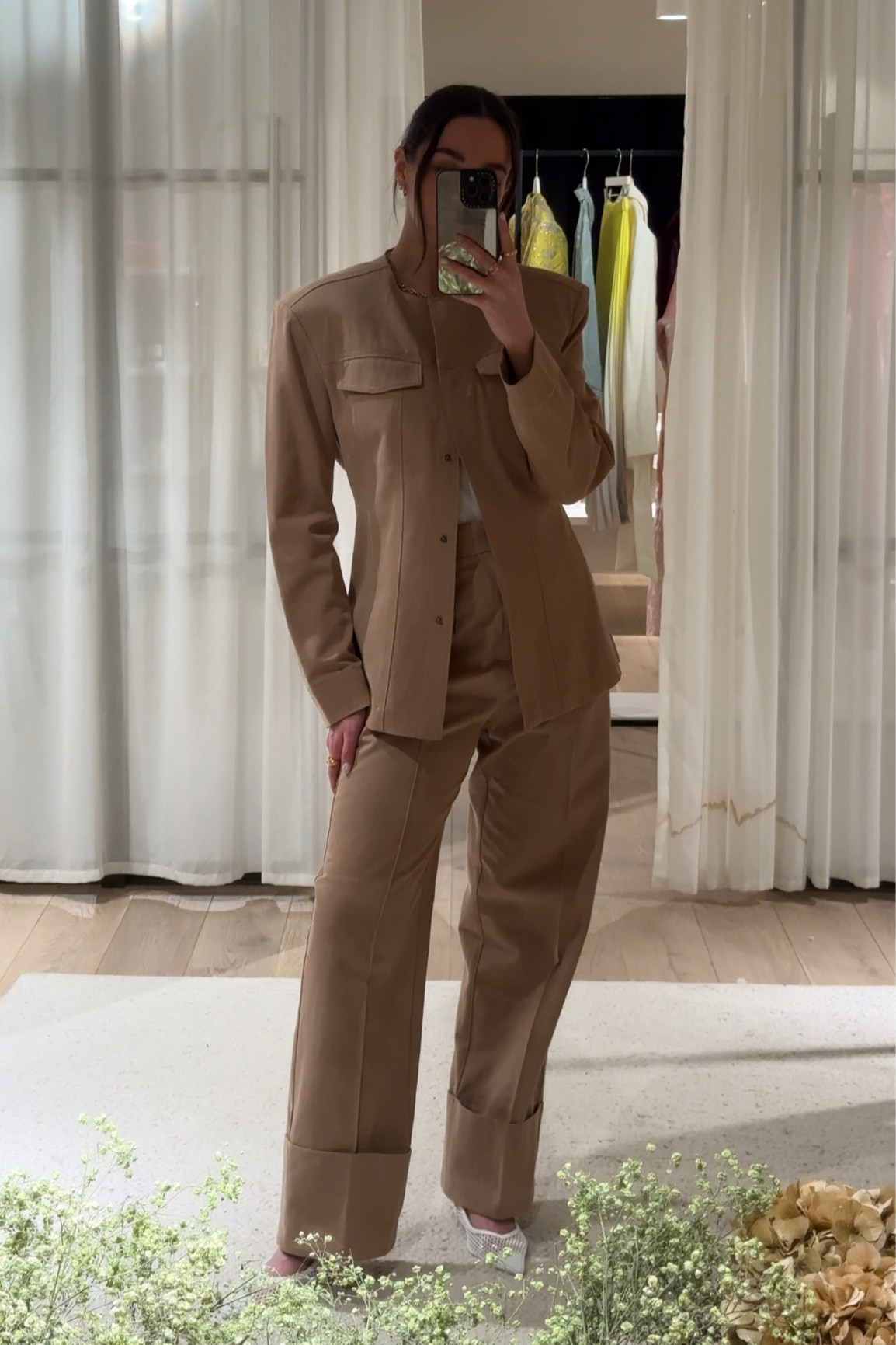 Obsessing over this two piece suit from H&M! The jacket is stunning and cut to accentuate your waist ❤️ I’m 5”6 and the trousers were perfect with a little heel.

#LTKfindsunder100 #LTKeurope #LTKstyletip