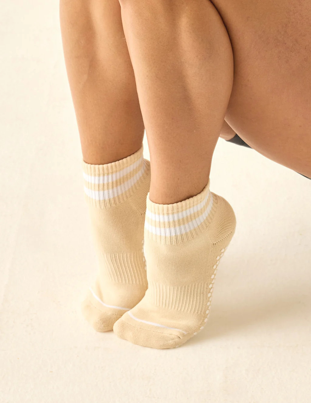 The Boyfriend Sock Almond | LUCKY HONEY