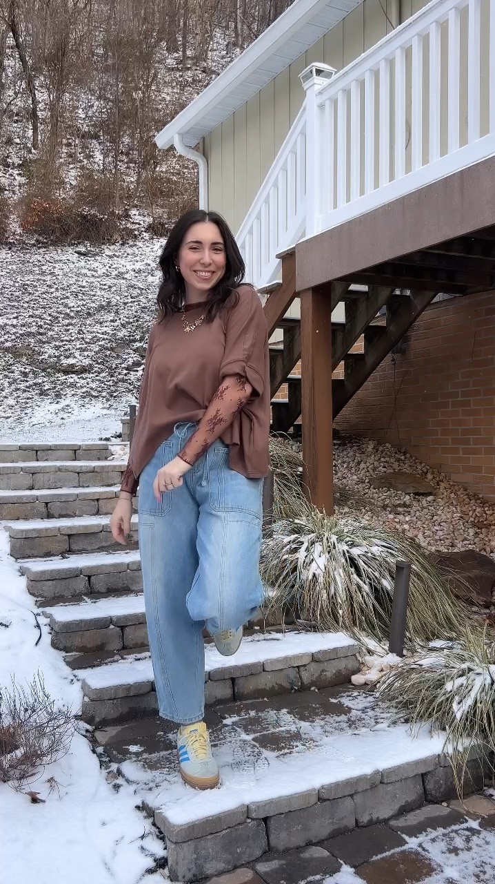 Cool mom, toddler mom outfit

Perfect Spring basic top, Free People lookalike only $16, comes in so many colors! Lace layering top underneath, with barrel leg jeans under $50! Adidas gazelles 

#LTKFindsUnder50 #LTKStyleTip #LTKMidsize