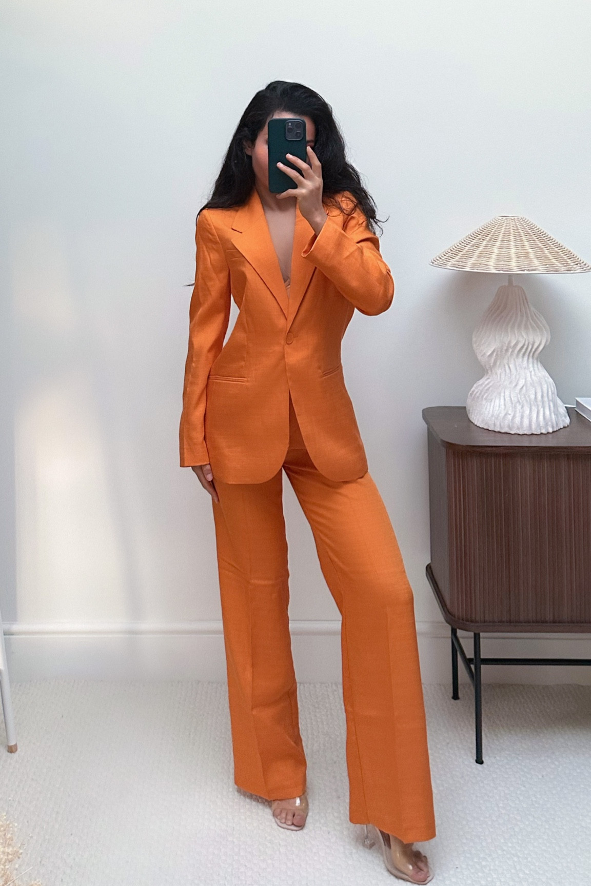 A vibrant orange moment 🔥